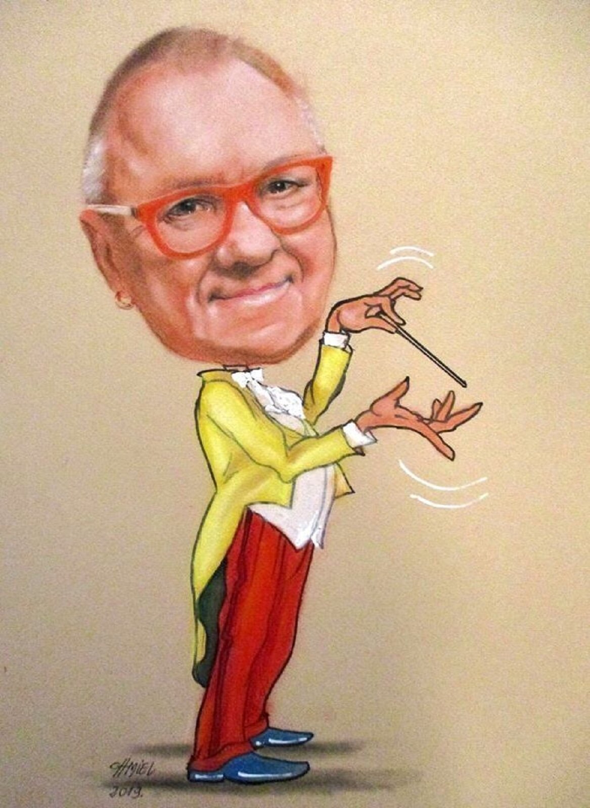  Obraz pod tytułem „Sie ma”, w wykonaniu Lesława Chmielewskiego. Dzieło przedstawia karykaturę Jurka Owsiaka. Głowa mężczyzny jest znacznie większa od tułowia. Mężczyzna stoi bokiem do widza, a jego głowa zwrócona jest w stronę obserwatora. Postać  ma niebieskie buty, czerwone spodnie, żółta marynarkę i białą koszulę. W lewej ręce trzyma batutę.  