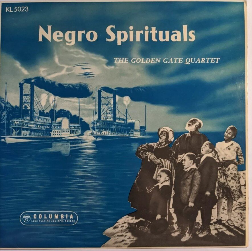 Okładka albumu utrzymana jest w odcieniach niebieskiego. W górnej części widnieje duży napis „Negro Spirituals”, a pod nim mniejszy „The Golden Gate Quartet”. W tle widać dwa parowce płynące po rzece, z wysokimi kominami wypuszczającymi dym. Na pierwszym planie, po prawej stronie, stoi grupa siedmiu osób – dorosłych i dzieci – patrzących w górę. Są ubrani w dawne stroje, a za nimi rozciąga się woda. W lewym dolnym rogu znajduje się logo „Columbia” oraz napis „Long Playing 33⅓ RPM Record”.
