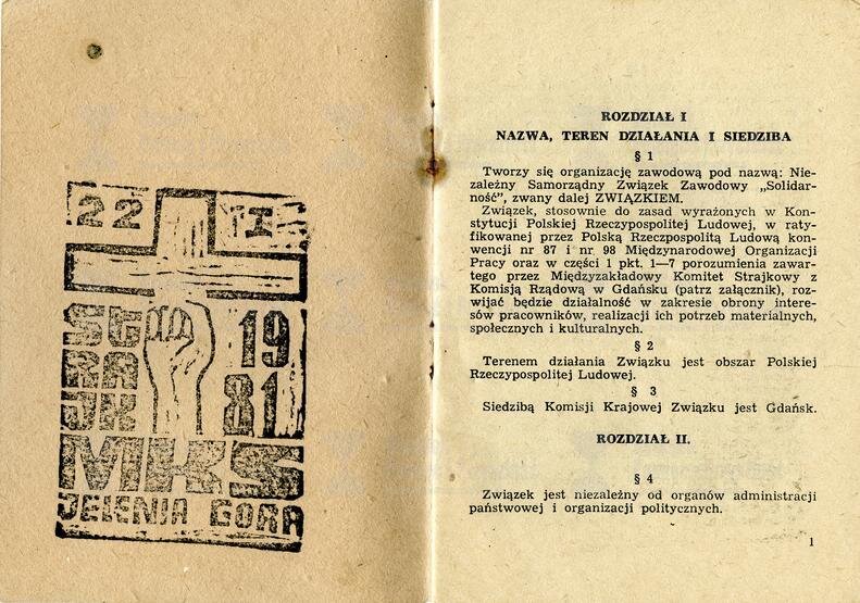 Ilustracja przedstawia Rozdział pierwszy Statutu. Dotyczy nazwy, terenu działań i siedziby Solidarności.  