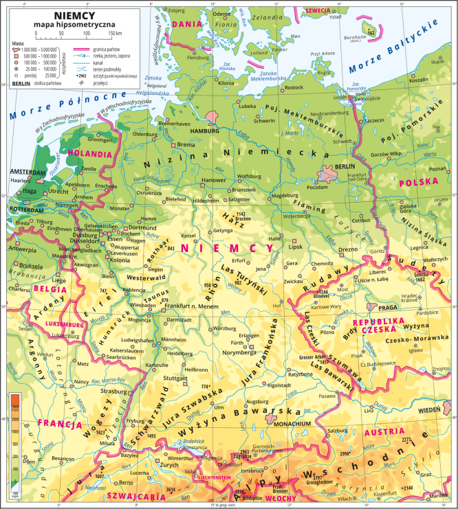 Mapa przedstawia hipsometrię Niemiec. Czarnymi napisami wypisano na niej krainy geograficzne. W lewym dolnym rogu mapy znajduje się skala barw wskazująca wysokości. Kolorem czerwonym oznaczono tereny leżące powyżej trzech tysięcy metrów nad poziomem morza, kolorem ciemnopomarańczowym tereny powyżej dwóch tysięcy m n.p.m., kolorem pomarańczowym oznaczono tereny powyżej tysiąca m n.p.m., kolorem żółtym zaznaczono tereny powyżej 500 m n.p.m. jasnożółtym zaznaczono na niej tereny powyżej 200 m n.p.m. jasnozielonym kolorem oznaczono tereny o wysokości od 100 do 200 m n.p.m., kolorem zielonym tereny od 0 do 100 m n.p.m., a na samym dole kolorem ciemnozielonym oznaczono tereny o wysokości poniżej poziomu morza. Północną część kraju zajmują niziny oznaczone kolorem zielonym. Kierując się na południe wysokości wzrastają, centralna część oznaczona kolorem bladożółtym, a południowa żółtym i pomarańczowym. Na północy duży obszar zajmuje Nizina Niemiecka mająca pasowy przebieg ze wschodu na zachód, pod nią na południu znajdują się niskie łańcuchy górskie i wyżyny, m.in. są to Góry Hartz, Las Turyński, Rhon. Im bardziej na południe tym formacje te są wyższe. Na południu kraju znajduje się Wyżyna Bawarska, a za nią Alpy. Z lewej strony mapy jest legenda, na niej tytuł mapy "Niemcy mapa hipsometryczna" pod nim jest skala liniowa z podziałką co 50 km, a poniżej znajdują się objaśnienia do symboli punktowych i liniowych zastosowanych na mapie. Dookoła mapy jest biała ramka w której opisano wartości południków i równoleżników wpisanych w mapę, co 2 stopnie.
