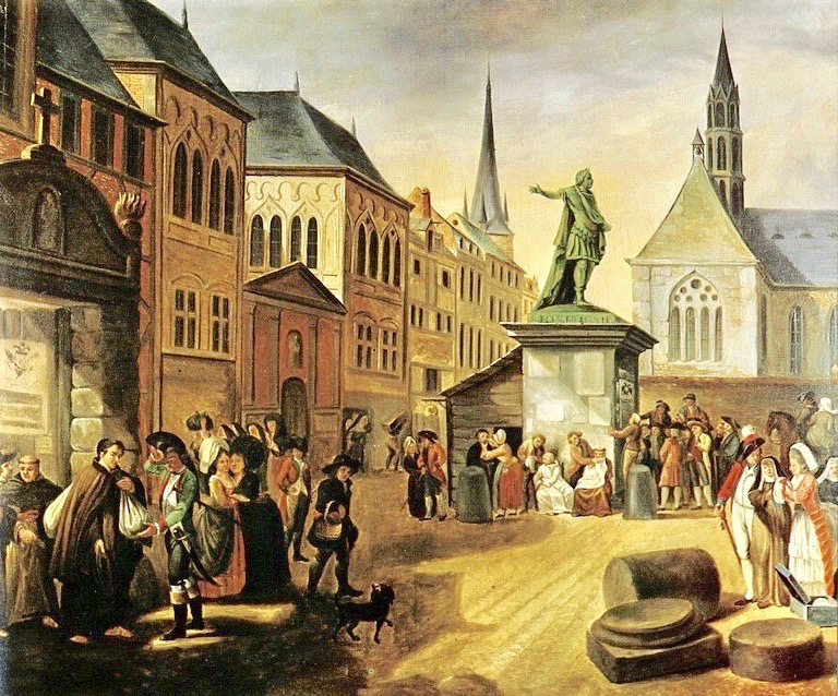 Obraz przedstawia miejski plac otoczony kamienicami. Stoi na nim pomnik mężczyzny. Na placu widać licznie zgromadzonych mieszczan, którzy rozmawiają ze sobą, handlują towarami.