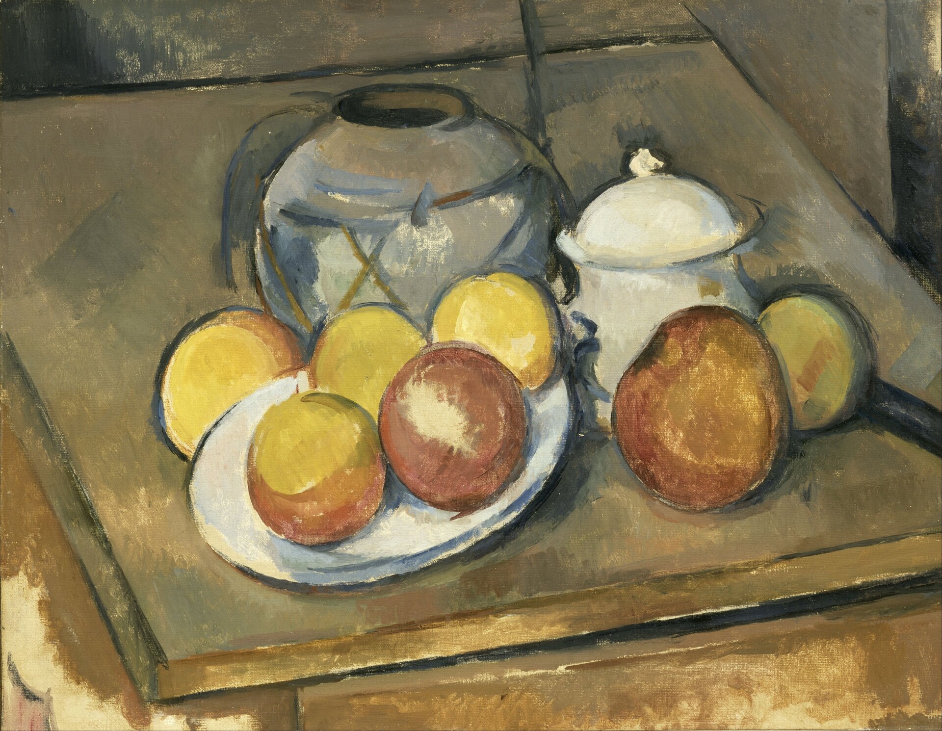 Ilustracja przedstawia obraz Paula Cézanne'a  [czytaj: pola sezana]  „Wazon, cukiernica i jabłka”. Ujęcie z góry na brązowy blat stolika, na którym ustawiono wazon we wzory, białą cukiernicę i biały, okrągły talerz z czterema jabłkami. Trzy owoce leżą obok. Kolory nakładane są szerokim pędzlem, pozostawiającym fakturę. Wszystkie elementy obwiedzione zostały czarnym i niebieskim konturem.