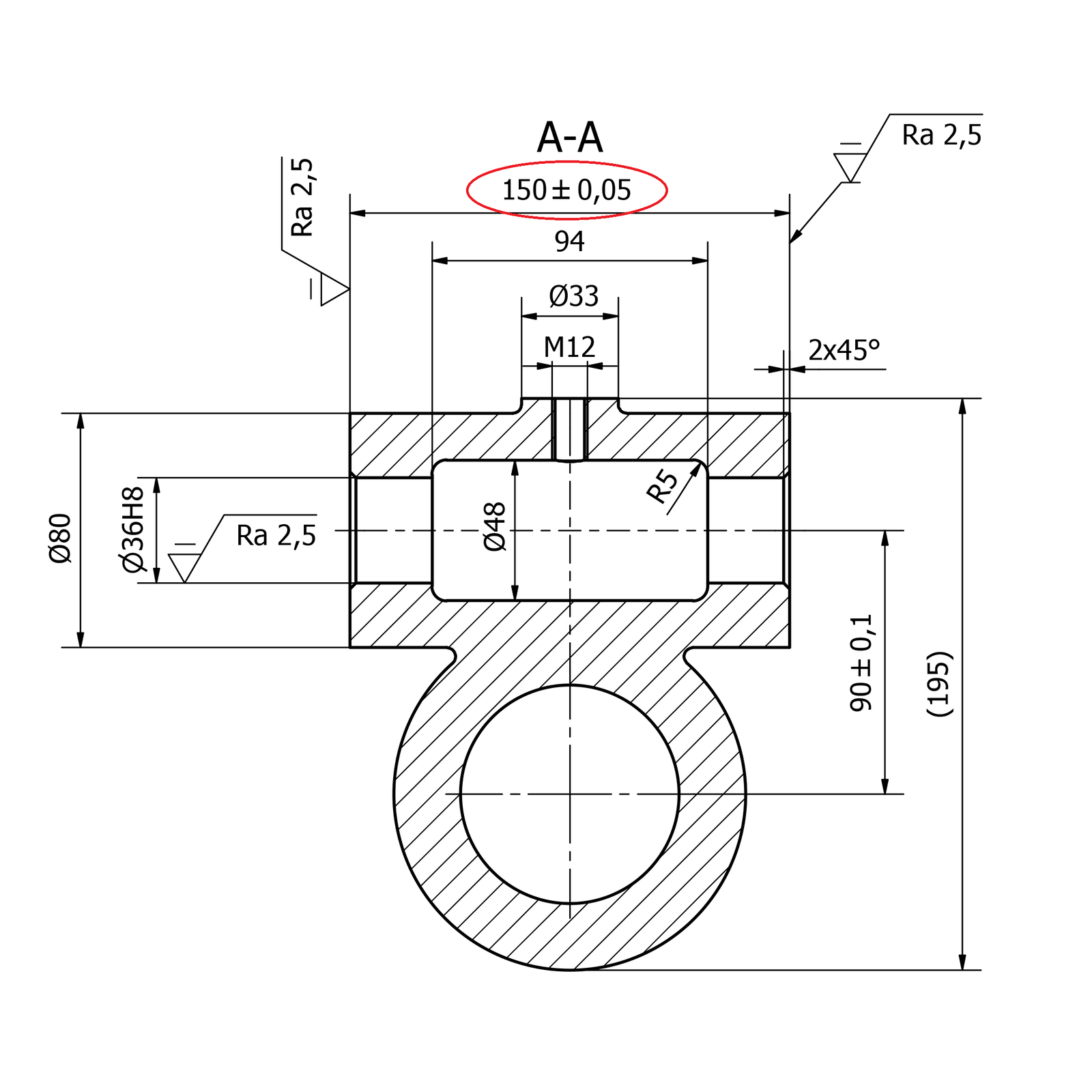 Na ilustracji przedstawiony jest fragment rysunku technicznego z zaznaczonymi wartościami oraz chropowatością. Na czerwono zaznaczony jest wymiar zewnętrzny z obustronnym naddatkiem, sto pięćdziesiąt plus minus pięć dziesiątych. Na rysunku technicznym naddatki dopisujemy do wymiaru znakiem plus, a pod nim minus.