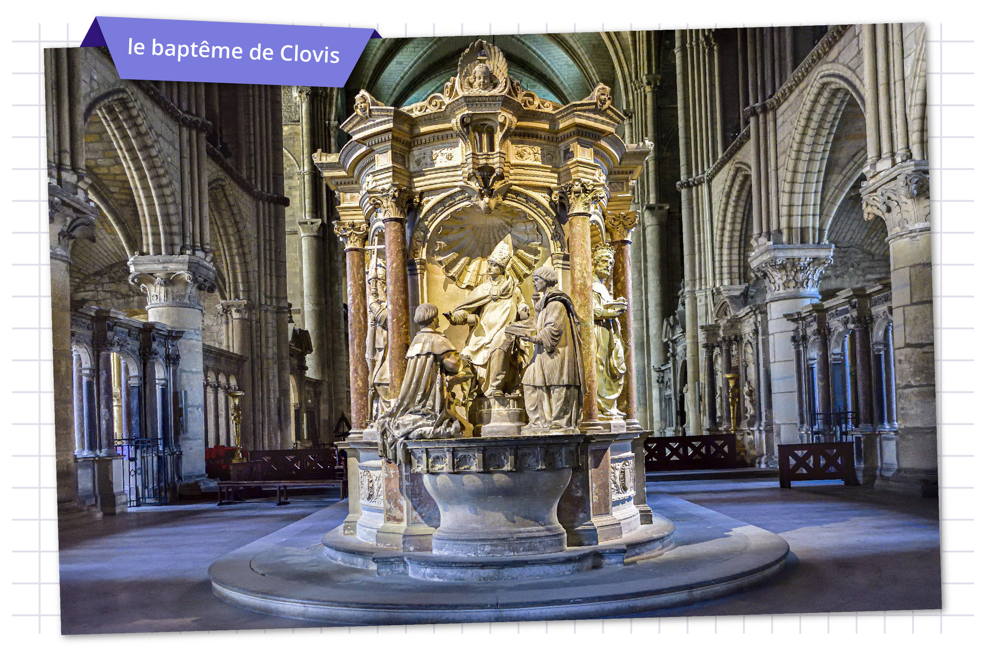 Na zdjęciu widoczna jest rzeźba przedstawiająca chrzest Chlodwiga. Podpis: le baptême de Clovis.