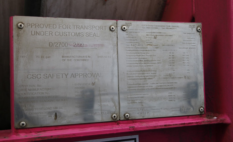 Na ilustracji przedstawiono tabliczkę CSC.