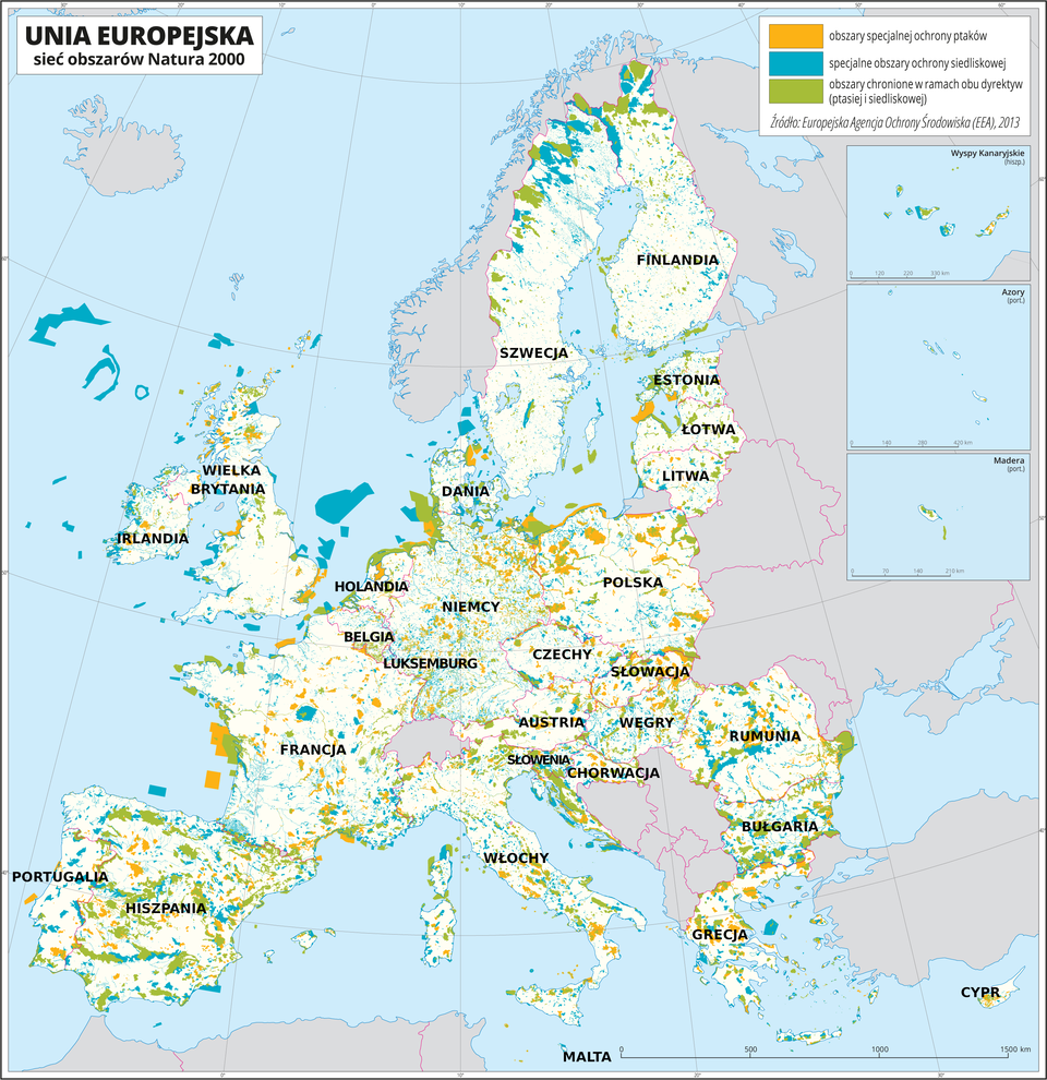 Ilustracja przedstawia mapę Europy. Państwa spoza Unii Europejskiej oznaczono kolorem szarym. Na mapie barwnymi plamami przedstawiono obszary specjalnej ochrony ptaków, specjalne obszary ochrony siedliskowej i obszary chronione w ramach obu dyrektyw (ptasiej i siedliskowej). Obszary te występują na lądzie (wszystkie trzy rodzaje obszarów są rozsiane nieregularnie po całej Europie), jak również w obrębie mórz (duże specjalne obszary ochrony siedliskowej na Morzu Północnym i Oceanie Atlantyckim). Mapa zawiera południki i równoleżniki, dookoła mapy w białej ramce opisano współrzędne geograficzne co dziesięć stopni.