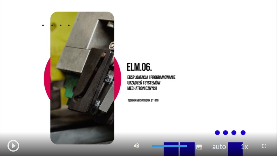 Ilustracja przedstawia widok ekranu filmu instruktażowego. Tytuł: Wykonywanie pomiarów parametrów sygnałów analogowych układów elektronicznych. Poniżej określona jest kwalifikacja zawodowa. Na dole znajduje się pasek odtwarzania z ikonkami ustawień.