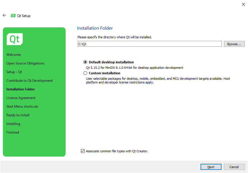 Zrzut ekranu przedstawia instalator Qt.  krok piąty  Installation Folder.  W górnej części okna znajduje się pole wyboru miejsca instalacji programu.  Wybrany folder to: c:\Qt.  W oknie zaznaczono opcję:  Default desktop installation  