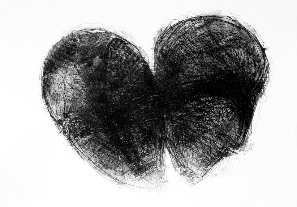 Ilustracja przedstawia suchoryt Marka Zajki „Bukowski I”. Ukazuje portret w dwu wymiarach. Twarze w nim przedstawione są połączone. Lewa ukazana jest frontalnie, prawa z profilu. W suchorycie dominuje kreska składająca się na krzyżujące się linie, tworzące silny światłocień i z prawej strony przechodzące w plamę.