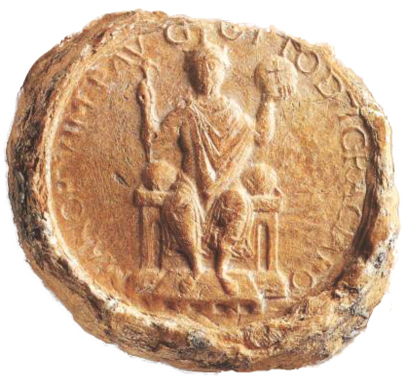 Ilustracja przedstawia pieczęć cesarską Ottona III. Prezentuje sylwetkę mężczyzny siedzącego na tronie na wprost widza, w prawej dłoni dzierży włócznię, w lewej jabłko z krzyżem greckim. Dookoła sylwetki męskiej otok z legendą, częściowo uszkodzony w górnej krawędzi, z tekstem zapisanym minuskułą karolińską po łacinie. 