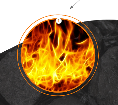 Na grafice widać kółko z rysunkiem płomieni. Za kółkiem znajduje się tło ze strukturą węgla. U góry kółka znajduje się ikona z numeracją umożliwiająca otworzenie opisu. Składa się z ikony koła z czarną obręczą i białym wypełnieniem. w środku zapisana jest cyfra 1.