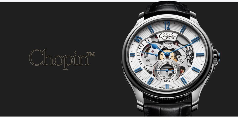 Ilustracja przedstawia tarczę zegarka na rękę, z nadrukiem podpisu Chopina na tarczy.