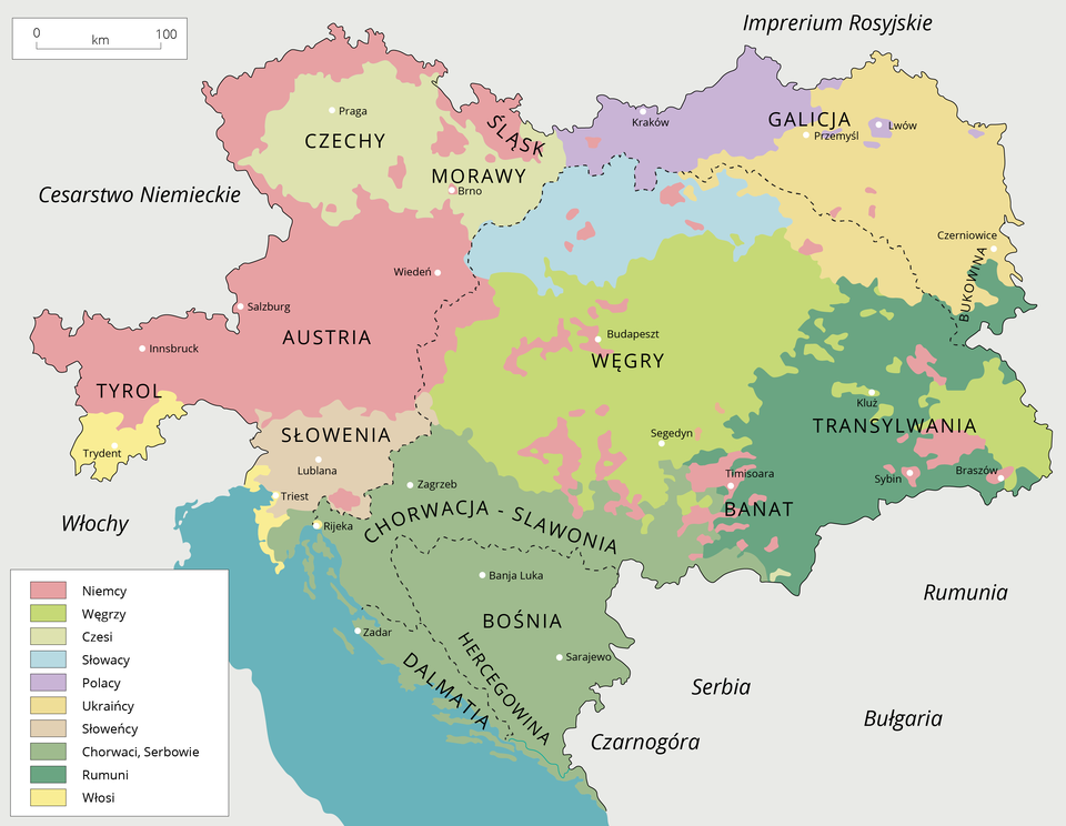 Ilustracja przedstawia mapę Austro‑Węgier z opisanymi narodowościami zamieszkującymi to terytorium. Morawy i Czechy zamieszkiwane przez Czechów. Galicja, zamieszkiwana przez Polaków, Ukraińców, Rumunów. Austria, zamieszkiwana przez Niemców, Włochów. Tyrol, zamieszkiwany przez Niemców. Węgry, zamieszkiwane przez Węgrów, Niemców, Chorwatów, Serbów, Rumunów. Transylwania, zamieszkiwana przez Rumunów, Niemców, Węgrów. Bukowina, W Galicji, zamieszkiwana przez Rumunów. Chorwacja - Slawonia, Bośnia, Hercegowina, Dalmatia, zamieszkiwane przez Chorwatów, Serbów.  Słowenia zamieszkiwana przez Słoweńców, Włochów, sorbetów, Serbów. 