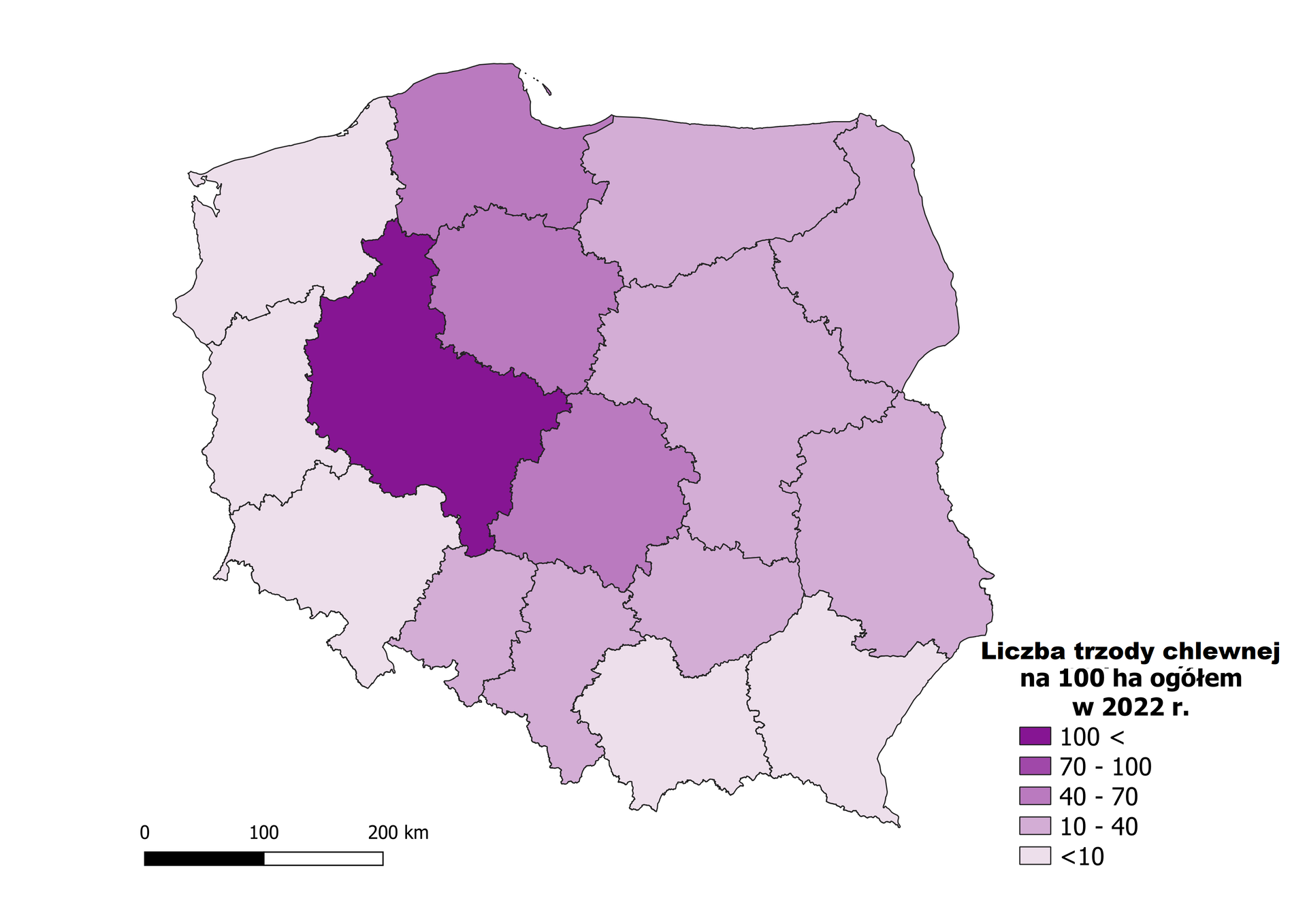 Mapa przedstawia liczbę sztuk trzody chlewnej na 100 ha ogółem w podziale na województwa. Największa liczba oznaczona kolorem bordowym w przedziale od 122,7 do 242,3 sztuk trzody chlewnej w województwie wielkopolskim i łódzkim, w przedziale 67,1‑122,7 sztuk oznaczonym kolorem czerwonym były województwa pomorskie kujawsko‑pomorskie i mazowieckie, w następnym przedziale od 56,8 do 67,1 oznaczonym kolorem jasnoczerwonym były województwa warmińsko‑mazurskie i opolskie, w przedziale 39 do 56,8 sztuk oznaczonym kolorem łososiowym były województwa śląskie i świętokrzyskie, w przedziale od 27,1 do 39 oznaczonego kolorem jasnoróżowym były województwa małopolskie, lubelskie i podlaskie. W ostatnim przedziale o wartości od 19,3 do 27,1 oznaczonego najjaśniejszym kolorem były województwa podkarpackie, dolnośląskie, lubuskie i zachodniopomorskie.
