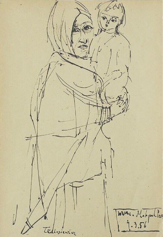 Ilustracja przedstawia rysunek tuszem „Notatka z podróży”, autorstwa Tadeusza Kulisiewicza. Na pożółkłym tle papieru ukazana jest, narysowana szybką kreską, postać kobiety w chuście z małym dzieckiem na rękach. Praca ma charakter szybkiego szkicu. Artysta nie dba o detal, oszczędnymi środkami wyrazu stara się oddać jedynie nastrój ukazanej sceny. Niepokój rysujący się w dużych oczach matki, spoglądającej na odbiorcę, kontrastuje ze spokojnym, niemal obojętnym wyrazem twarzy dziecka przyglądającego się kobiecie.