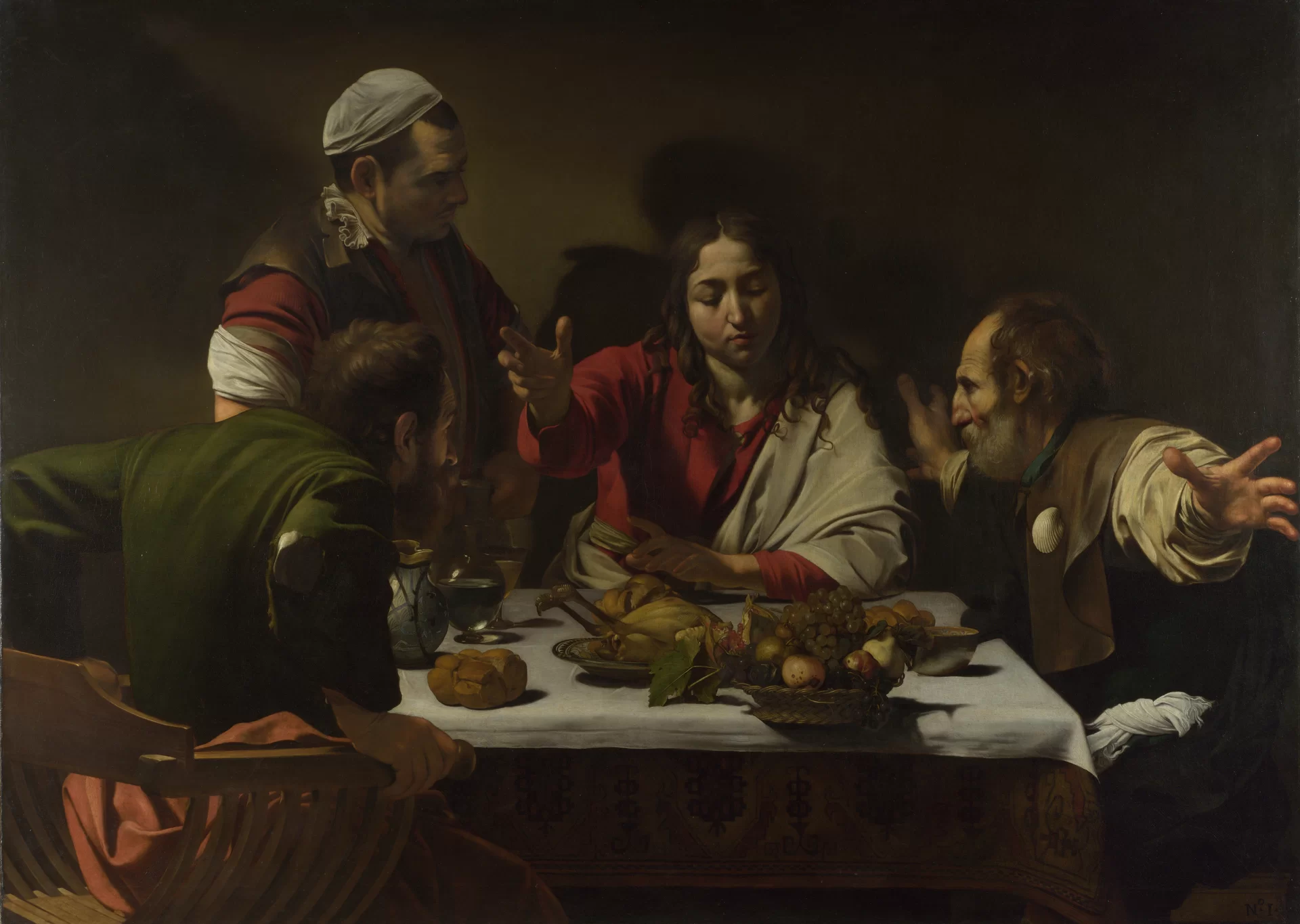 Ilustracja o kształcie poziomego prostokąta przedstawia obraz Caravaggia „Wieczerza w Emaus”. Ukazuje cztery postacie przy stole. W centrum siedzi Jezus w czerwono-białej szacie. Prawą rękę ma wyciągniętą w stronę widza. Jest młodym mężczyzną bez brody. Z prawej strony znajduje się starszy mężczyzna z rozłożonymi ramionami. Ubrany jest w białą koszulę z brązową kamizelę. Z lewej strony znajdują się pozostali dwaj mężczyźni. Jeden z nich stoi po prawej stronie Jezusa i patrzy w jego stronę. Drugi podnosi się z drewnianego krzesła, opierając dłonie na poręczach. Ma zieloną marynarkę z widoczną dziurą na prawym łokciu. Scena ukazana jest na ciemnym, zielono-brunatnym tle.