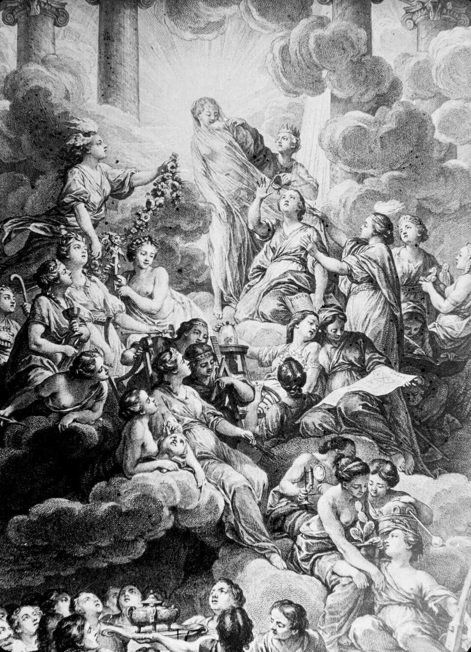 Ilustracja przedstawia Okładkę Wielkiej Encyklopedii Francuskiej - jednego z symboli epoki. Pod Świątynią Jońską, Sanktuarium Prawdy, Prawdę otoczona welonem i promieniującym światłem, które rozdziela chmury i rozprasza je. Po prawej stronie Rozum i Filozofia podnoszą zasłonę z Prawdy, i zrywają ją. U jej stóp Teologia na kolanach odbiera światło z wysokości. Po tej samej stronie znajdują się Pamięć, Historia starożytna i współczesna; Historia rejestruje pompę i ceremonię, a Czas służy jako wsparcie. Poniżej znajdują się pogrupowane Geometria, Astronomia i Fizyka. Postacie poniżej tej grupy przedstawiają optykę, botanikę, chemię i rolnictwo. Na dole znajduje się kilka sztuk i zawodów, które wywodzą się z nauk. Po lewej stronie Prawdy widać Wyobraźnię, która ustawia się, by ozdabiać i koronować Prawdę. Pod Wyobraźnią artysta umieścił różne gatunki poezji: epicka, dramatyczna, satyra i duszpasterska. Potem pojawiają się inne sztuki naśladownictwa: muzyka, malarstwo, rzeźba i architektura.
