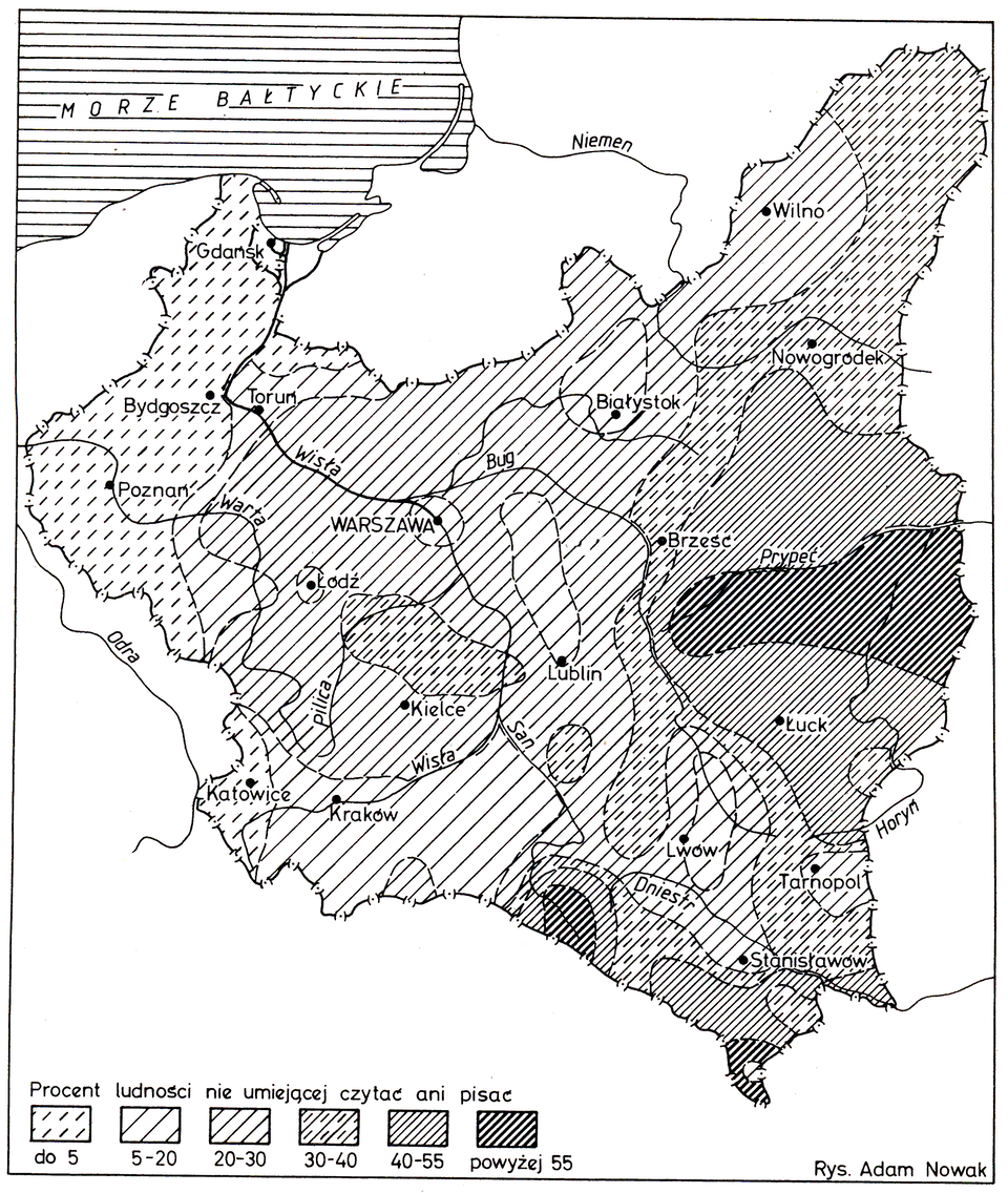 Mapa przedstawia analfabetyzm w drugiej Rzeczpospolitej. Powyżej 55% ludności nieumiejącej czytać ani pisać występowało pod rzeką Prypeć. Od 40 do 55% występowało w okolicach Łucka, nad rzeką Prypeć, na południe od Stanisławowa. Od 30 do 40% występowało w okolicy Nowogródka, Brześcia, nad Kielcami, na wschód od Stanisławowa. Od 20 do 30% występowało w okolicy Stanisławowa, Kielc, Wilna, rzeki Dniestr, rzeki Bug. Od 5 do 20% występowało w okolicy Krakowa, Lwowa, Tarnopola, Białegostoku, Lublina, Warszawy, Łodzi, Torunia. Do 5% występowało w okolicy Bydgoszczy, Poznania, Katowic.