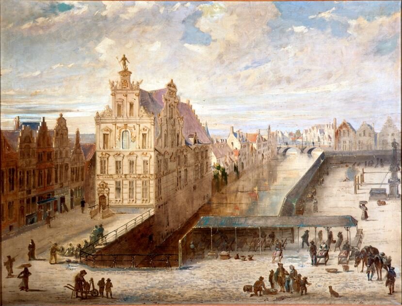 Obraz przedstawia duży plac przy rzece. Znajdują się na nim handlarze sprzedający ryby. Wokół placu jest wiele kamienic i budynków.