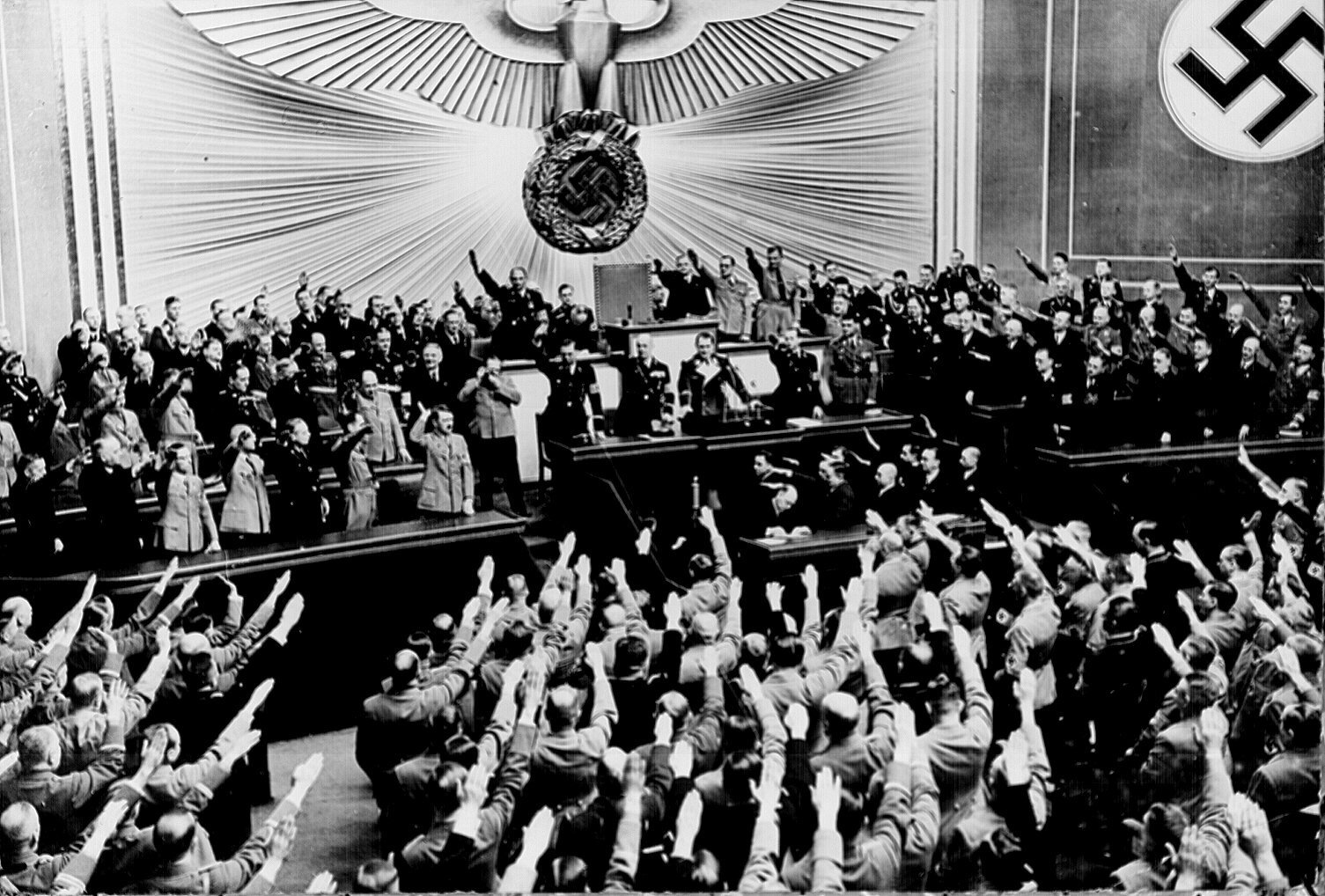 Głosowanie w Reichstagu za przyłączeniem Austrii Głosowanie w Reichstagu za przyłączeniem Austrii Źródło: Marion Doss, licencja: CC BY-SA 2.0.