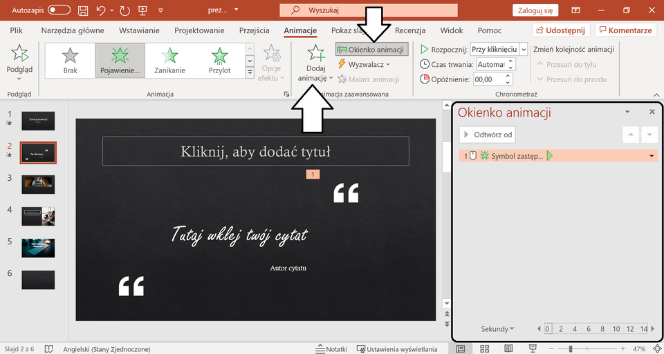 Ilustracja przedstawia otwarty program PowerPoint, w którym otwarta jest prezentacja. U góry na pasku zadań została wybrana opcja Animacja. Białymi strzałkami zostały oznaczone opcje Dodaj animację oraz Okienko animacji. Po prawej stronie otwarte jest okno zatytułowane Okienko Animacji. 