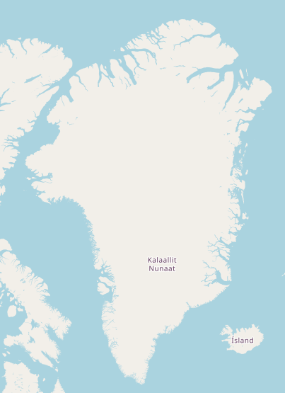 Mapa przedstawia lądolód grenlandzki mający kształt odwróconego trójkąta. Powierzchnia lądolodu jest przedstawiona jako plama o nieregularnym kształcie. Z kolei morze Baffina i ocean oznaczono kolorem niebieskim. W centralnej części mapy znajduje się największa wyspa. Wokół niej są mniejsze okoliczne wyspy.