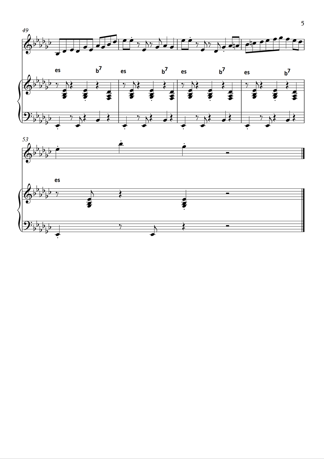 Take five” Grafika przedstawia partyturę utworu „Take five” autorstwaDave’a Brubecka”. Utwór jest napisany w tonacji Ges- dur. Partytura jest podzielona na dwie partie: instrumentu prowadzącego (w tym przypadku saksofonu altowego) oraz fortepianu. Wszystkie dźwięki znajdują się w obrębie oktaw od kontra do dwukreślnej; są zapisane w kluczu wiolinowym (saksofon) oraz wiolinowym i basowym (fortepian). W partii saksofonu na pierwsze dziewięć taktów zapisano pauzę generalną. W tym czasie gra wyłącznie fortepian. Na początku utworu zapisano złożony z dwóch akordów motyw: najpierw grany jest akord es‑moll, przez pierwsze trzy miary, a następnie akord b‑moll z septymą małą. W pierwszym takcie na pierwszą miarę w kluczu basowym w partii fortepianu grana jest ćwierćnuta es z artykulacją staccato . Następnie zapisano pauzę ósemkową, dalej ósemkę es. Na trzecią miarę zapisana jest pauza ćwierćnutowa, następnie na czwartą miarę ćwierćnuta b, a na miarę piątą ponownie pauza ćwierćnutowa. W kluczu wiolinowym w partii fortepianu na pierwszą miarę zapisana jest pauza ósemkowa, następnie ósemka‑trójdźwięk, złożona z dźwięków ges, b oraz es (tworząca akord es‑moll). Na drugą miarę zapisano pauzę ćwierćnutową, następnie na miarę trzecią zapisano taki sam trójdźwięk (g, b i es), ale jako ćwierćnutę z artykulacją staccato . Na miarę czwartą zapisano pauzę ćwierćnutową, natomiast na ostatnią, piątą miarę ćwierćnutę‑trójdźwięk, składającą się z dźwięków f, as oraz des (tworzący akord b‑moll z septymą małą). W pierwszych dwóch linijkach utworu, czyli w taktach od pierwszego do ósmego, grany na fortepianie motyw miejscami jest delikatnie zmieniany. W takcie drugim jedyną zmianą w stosunku do pierwszego jest zagranie w kluczu basowym na miarę trzecią pauzy ósemkowej (zamiast ćwierćnutowej) oraz dodatkowej ósemki es. Takt trzeci jest identyczny z pierwszym. W takcie czwartym zmieniony jest tylko grany na miarę trzecią trójdźwięk‑ćwierćnuta – tu grany jest tylko dwudźwięk, składający się z dźwięków ges oraz b (ale nadal z artykulacją staccato ). Takt piąty ponownie jest identyczny z pierwszym. W takcie szóstym jedyną zmianą w stosunku do pierwszego jest zagranie w kluczu wiolinowym na miarę raz i ósemki‑dwudźwięku (ges oraz b) zamiast trójdźwięku z dodatkowym es. Takt siódmy jest taki sam, jak takt pierwszy; takt ósmy jest identyczny z taktem czwartym, czyli zmieniony jest tylko grany na miarę trzecią trójdźwięk‑ćwierćnuta – tu grany jest tylko dwudźwięk, składający się z dźwięków ges oraz b (ale nadal z artykulacją staccato ). W kolejnej, trzeciej linijce, motyw grany na fortepianie jest taki sam we wszystkich taktach (czyli od dziewiątego do dwunastego). Jest on taki sam, jak w takcie pierwszym: na pierwszą miarę w kluczu basowym w partii fortepianu grana jest ćwierćnuta es z artykulacją staccato . Następnie zapisano pauzę ósemkową, dalej ósemkę es. Na trzecią miarę zapisana jest pauza ćwierćnutowa, następnie na czwartą miarę ćwierćnuta b, a na miarę piątą ponownie pauza ćwierćnutowa. W kluczu wiolinowym w partii fortepianu na pierwszą miarę zapisana jest pauza ósemkowa, następnie ósemka‑trójdźwięk, złożona z dźwięków ges, b oraz es (tworząca akord es‑moll). Na drugą miarę zapisano pauzę ćwierćnutową, następnie na miarę trzecią zapisano taki sam trójdźwięk (g, b i es), ale jako ćwierćnutę z artykulacją staccato . Na miarę czwartą zapisano pauzę ćwierćnutową, natomiast na ostatnią, piątą miarę ćwierćnutę‑trójdźwięk, składającą się z dźwięków f, as oraz des (tworzący akord b‑moll z septymą małą). W takcie dziewiątym w kluczu wiolinowym zapisano pauzę generalną. W kolejnym, dziesiątym takcie na miarę pierwszą zapisaną trwającą trzy miary pauzę półnutową z kropką. Na czwartą miarę grana jest ćwierćnuta es z artykulacją staccato , a na miarę piątą ćwierćnuta des. W takcie jedenastym na pierwszą miarę grana jest ćwierćnuta es z artykulacją staccato . Na miarę drugą zapisano pauzę ósemkową, a dalej ósemkę es. Na trzecią miarę zapisano pauzę ćwierćnutową. Na czwartą miarę grana jest ćwierćnuta b z artykulacją staccato , a na miarę piątą ćwierćnuta des. Takt dwunasty jest taki sam, jak poprzedni: na pierwszą miarę grana jest ćwierćnuta es z artykulacją staccato . Na miarę drugą zapisano pauzę ósemkową, a dalej ósemkę es. Na trzecią miarę zapisano pauzę ćwierćnutową. Na czwartą miarę grana jest ćwierćnuta b z artykulacją staccato , a na miarę piątą ćwierćnuta des. W kolejnej linijce, w taktach od trzynastego do szesnastego w partii saksofonu zapisano pauzy generalne. W partii fortepianu grany jest cztery razy ten sam motyw, co poprzednio. W taktach siedemnastym i osiemnastym w partii saksofonu zapisano pauzy generalne. W takcie dziewiętnastym na pierwszą miarę zapisano pauzę półnutową z kropką, a następnie na miarę czwartą szereg ósemek: kolejno b, es, ges oraz as. W takcie dwudziestym na pierwszą i drugą miarę zapisano cztery ósemki: a, b, a oraz as. Na trzecią miarę zapisano ćwierćnutę ges, na miarę czwartą ćwierćnutę b z artykulacją staccato , natomiast na ostatnią, piątą miarę ćwierćnutę des. Fortepian w taktach od siedemnastego do dwudziestego kontynuuje powtarzanie tego motywu, co wcześniej. W takcie dwudziestym pierwszym w partii saksofonu na pierwszą miarę grana jest półnuta z kropką es. Na miarę czwartą oraz piątą zapisano frazę: najpierw grane są cztery szesnastki, f, ges, f oraz es, a następnie ćwierćnuta des. W takcie dwudziestym drugim na pierwszą miarę grana jest półnuta z kropką es. Na miarę czwartą oraz piątą ponownie zapisano frazę, składającą się jednak z innych dźwięków: najpierw cztery szesnastki, des, es, des oraz b, a następnie grana jest ćwierćnuta as. W takcie dwudziestym trzecim na pierwszą miarę zapisano półnutę z kropką b. Na miarę czwartą grane są ósemki: kolejno b, es, ges oraz as. W takcie dwudziestym czwartym na pierwszą i drugą miarę zapisano cztery ósemki: a, b, a oraz as. Na trzecią miarę zapisano ćwierćnutę ges, na miarę czwartą ćwierćnutę b z artykulacją staccato , natomiast na ostatnią, piątą miarę ćwierćnutę des. W taktach od dwudziestego pierwszego do dwudziestego czwartego fortepian nadal powtarza motyw z taktu pierwszego (składający się z akordów es‑moll oraz b‑moll z septymą małą). W takcie dwudziestym piątym na pierwszą miarę grana jest półnuta z kropką es. Na miarę czwartą oraz piątą zapisano frazę, składającą się z czterech szesnastek (des, es, des oraz b), a następnie ćwierćnuty as. W kolejnym, dwudziestym szóstym takcie na pierwszą miarę grana jest półnuta z kropką b. Na miarę czwartą oraz piątą zapisano frazę: najpierw grane są cztery szesnastki, f, ges, f oraz es, a następnie ćwierćnuta des. W takcie dwudziestym siódmym zapisano całą nutę es na pierwszą miarę, a na miarę piątą pauzę ćwierćnutową. W takcie dwudziestym ósmym na pierwszą miarę grana jest ósemka es, następnie ćwierćnuta ges z artykulacją staccato . Dalej zapisano ósemkę es, na miarę trzecią ćwierćnutę ces, na miry czwartą oraz piątą cztery ósemki: as, b, ces oraz c. W taktach od dwudziestego piątego do dwudziestego siódmego fortepian wciąż powtarza uprzedni motyw. W takcie dwudziestym ósmym gra już inne niż do tej pory akordy. W kluczu basowym na pierwszą miarę zapisano ćwierćnutę ces z artykulacją staccato , dalej na miarę druga pauzę ósemkową, następnie ósemkę ces. Na miarę trzecią zaznaczono pauzę ćwierćnutową. Na czwartą miarę grana jest ćwierćnuta des, a na miarę piątą ponownie pauza ćwierćnutowa. W kluczu wiolinowym zapisano akordy: na pierwsze trzy miary akord Ces‑dur, na miary czwartą oraz piątą dominantę septymową z noną wielką des. Na pierwszą miarę zapisano pauzę ósemkową, następnie ósemkę‑trójdźwięk, składającą się z dźwięków ges, ces oraz es. Na miarę drugą zaznaczono pauzę ćwierćnutową, następnie na trzecią miarę trójdźwięk składający się z tych samych dźwięków, co poprzednio (ges, ces, es). Na czwartą miarę zapisano pauzę ćwierćnutową, a na miarę piątą ćwierćnutę‑trójdźwięk, złożoną z dźwięków f, ces oraz es. W takcie dwudziestym dziewiątym w partii saksofonu na pierwszą miarę grana jest ósemka des, następnie ćwierćnuta f z artykulacją staccato , a dalej ponownie ósemka des. Na trzecią miarę zapisano ćwierćnutę b, a na miary czwartą oraz piątą ósemki ges, as, a oraz b. W partii fortepianu w kluczu basowym na pierwszą miarę grana jest ćwierćnuta b (z artykulacją staccato ), następnie pauza ósemkowa, dalej ósemka b. Na miarę trzecią zapisano pauzę ćwierćnutową, na czwartą miarę ćwierćnutę es, a na ostatnią, piątą miarę pauzę ćwierćnutową. W kluczu wiolinowym w partii fortepianu na miarę pierwszą zapisano pauzę ósemkową, następnie ósemkę‑trójdźwięk, składającą się z dźwięków as, des oraz f. Na miarę drugą zapisano pauzę ćwierćnutową, a na trzecią miarę powtarzany jest taki sam trójdźwięk, jak poprzednio, ale jako ćwierćnuta. Na miarę czwartą zapisano pauzę ćwierćnutową, natomiast na piątą miarę trójdźwięk‑ćwierćnutę, składającą się z dźwięków g, des oraz f. Nad partią fortepianu zapisano akordy: nad pierwszymi trzema miarami b‑moll z septymą małą, natomiast nad miarami czwartą oraz piątą dominantę septymową z noną wielką es. W takcie trzydziestym w partii saksofonu na pierwszą miarę grana jest ósemka ces, następnie ćwierćnuta es z artykulacją staccato , a dalej ósemka ces. Na trzecią miarę wykonywana jest ćwierćnuta as, natomiast na miary czwartą oraz piątą ósemki: kolejno f, ges, as oraz a. W partii fortepianu w kluczu basowym na pierwszą miarę grana jest ćwierćnuta as z artykulacją staccato , następnie pauza ósemkowa oraz ósemka as. Na trzecią miarę zapisano pauzę ćwierćnutową, dalej ćwierćnutę des na miarę czwartą, a na miarę piątą ponownie pauzę ćwierćnutową. W kluczu wiolinowym nad partią zapisano akord as‑moll z septymą małą przez pierwsze trzy miary oraz dominantę septymową des na miary czwartą oraz piątą. Na pierwszą miarę zapisano pauzę ósemkową, po której grana jest ósemka‑trójdźwięk, składająca się z dźwięków ges, ces oraz es. Na drugą miarę zapisano pauzę ćwierćnutową, a na miarę trzecią ponownie trójdźwięk ges- ces‑es, tym razem jako ćwierćnutę. Na czwartą miarę zapisano pauzę ćwierćnutową, a na miarę piątą ćwierćnutę‑trójdźwięk: f, ces oraz des. W trzydziestym pierwszym takcie w partii saksofonu na pierwszą oraz drugą miarę grane są kolejno ósemki: b, a, b oraz ces. Na trzecią miarę wykonywana jest ćwierćnuta des z artykulacją staccato . Na miarę czwartą zapisano ósemki des oraz c (ta druga z artykulacją staccato ), natomiast na miarę piątą ósemki des oraz d. W partii fortepianu w kluczu basowym na pierwszą miarę grana jest ćwierćnuta ges, następnie pauza ósemkowa oraz ósemka ges. Dalej, na miarę trzecią, zapisano pauzę ćwierćnutową, następnie ćwierćnutę ges na czwartą miarę oraz pauzę ćwierćnutową na miarę piątą. W kluczu wiolinowym zapisano akordy: Ges‑dur z septymą wielką na miary od pierwszej do trzeciej oraz dominantę septymową ges na miary czwartą oraz piątą. Na pierwszą miarę zapisano pauzę ósemkową, następnie ósemkę‑trójdźwięk, złożoną z dźwięków f, b oraz des. Na drugą miarę zapisano pauzę ćwierćnutową, dalej ponownie trójdźwięk f‑b-es jako ćwierćnutę na miarę trzecią. Na czwartą miarę zapisano pauzę ćwierćnutową, a na miarę piątą trójdźwięk‑ćwierćnutę, złożoną z dźwięków fes, b oraz es. W takcie trzydziestym drugim na pierwszą miarę grana jest ósemka es, następnie ćwierćnuta ges z artykulacją staccato . Dalej zapisano ósemkę es, na miarę trzecią ćwierćnutę ces, na miry czwartą oraz piątą cztery ósemki: as, b, ces oraz c. W partii fortepianu w kluczu basowym na pierwszą miarę zapisano ćwierćnutę ces z artykulacją staccato , dalej na miarę druga pauzę ósemkową, następnie ósemkę ces. Na miarę trzecią zaznaczono pauzę ćwierćnutową. Na czwartą miarę grana jest ćwierćnuta des, a na miarę piątą ponownie pauza ćwierćnutowa. W kluczu wiolinowym zapisano akordy: na pierwsze trzy miary akord Ces‑dur, na miary czwartą oraz piątą dominantę septymową z noną wielką des. Na pierwszą miarę zapisano pauzę ósemkową, następnie ósemkę‑trójdźwięk, składającą się z dźwięków ges, ces oraz es. Na miarę drugą zaznaczono pauzę ćwierćnutową, następnie na trzecią miarę trójdźwięk składający się z tych samych dźwięków, co poprzednio (ges, ces, es). Na czwartą miarę zapisano pauzę ćwierćnutową, a na miarę piątą ćwierćnutę‑trójdźwięk, złożoną z dźwięków f, ces oraz es. W takcie trzydziestym trzecim w partii saksofonu na pierwszą miarę grana jest ósemka des, następnie ćwierćnuta f z artykulacją staccato , a dalej ponownie ósemka des. Na trzecią miarę zapisano ćwierćnutę b, a na miary czwartą oraz piątą ósemki ges, as, a oraz b. W partii fortepianu w kluczu basowym na pierwszą miarę grana jest ćwierćnuta b (z artykulacją staccato ), następnie pauza ósemkowa, dalej ósemka b. Na miarę trzecią zapisano pauzę ćwierćnutową, na czwartą miarę ćwierćnutę es, a na ostatnią, piątą miarę pauzę ćwierćnutową. W kluczu wiolinowym w partii fortepianu na miarę pierwszą zapisano pauzę ósemkową, następnie ósemkę‑trójdźwięk, składającą się z dźwięków as, des oraz f. Na miarę drugą zapisano pauzę ćwierćnutową, a na trzecią miarę powtarzany jest taki sam trójdźwięk, jak poprzednio, ale jako ćwierćnuta. Na miarę czwartą zapisano pauzę ćwierćnutową, natomiast na piątą miarę trójdźwięk‑ćwierćnutę, składającą się z dźwięków g, des oraz f. Nad partią fortepianu zapisano akordy: nad pierwszymi trzema miarami b‑moll z septymą małą, natomiast nad miarami czwartą oraz piątą dominantę septymową z noną wielką es. W takcie trzydziestym czwartym w partii saksofonu na pierwszą miarę grana jest ósemka ces, następnie ćwierćnuta es z artykulacją staccato , a dalej ósemka ces. Na trzecią miarę wykonywana jest ćwierćnuta as, natomiast na miary czwartą oraz piątą ósemki: kolejno f, ges, as oraz a. W partii fortepianu w kluczu basowym na pierwszą miarę grana jest ćwierćnuta as z artykulacją staccato , następnie pauza ósemkowa oraz ósemka as. Na trzecią miarę zapisano pauzę ćwierćnutową, dalej ćwierćnutę des na miarę czwartą, a na miarę piątą ponownie pauzę ćwierćnutową. W kluczu wiolinowym nad partią zapisano akord as‑moll z septymą małą przez pierwsze trzy miary oraz dominantę septymową des na miary czwartą oraz piątą. Na pierwszą miarę zapisano pauzę ósemkową, po której grana jest ósemka‑trójdźwięk, składająca się z dźwięków ges, ces oraz es. Na drugą miarę zapisano pauzę ćwierćnutową, a na miarę trzecią ponownie trójdźwięk ges‑ces‑es, tym razem jako ćwierćnutę. Na czwartą miarę zapisano pauzę ćwierćnutową, a na miarę piątą ćwierćnutę‑trójdźwięk: f, ces oraz des. W trzydziestym piątym takcie w partii saksofonu na pierwszą miarę grana jest półnuta z kropką b. Na miarę czwartą grane są ósemki: kolejno b, es, ges oraz as. W partii fortepianu w kluczu basowym na miarę pierwszą grana jest ćwierćnuta f, następnie pauza ósemkowa oraz ósemka f. Na miarę trzecią zapisano pauzę ćwierćnutową, dalej na czwartą miarę ćwierćnutę b, a na miarę piątą ponownie pauzę ćwierćnutową. W kluczu wiolinowym na pierwszą miarę zapisano pauzę ósemkową, następnie ósemkę‑trójdźwięk, składającą się z dźwięków es, as oraz es. Na miarę drugą zapisano pauzę ćwierćnutową, następnie ponownie taki sam trójdźwięk (es‑as‑es) jako ćwierćnutę z artykulacją staccato . Na miarę czwartą grany jest trójdźwięk- ćwierćnuta as, d oraz f. Na piątą miarę zapisano pauzę ćwierćnutową. Nad pierwszymi trzema miarami zapisano akord f‑moll z septymą małą, natomiast nad miarą czwartą oraz piątą dominantę septymową b. W takcie trzydziestym szóstym na pierwszą i drugą miarę zapisano cztery ósemki: a, b, a oraz as. Na trzecią miarę zapisano ćwierćnutę ges, na miarę czwartą ćwierćnutę b, natomiast na ostatnią, piątą miarę ćwierćnutę des. W partii fortepianu powraca motyw z taktu pierwszego: na pierwszą miarę w kluczu basowym w partii fortepianu grana jest ćwierćnuta es z artykulacją staccato . Następnie zapisano pauzę ósemkową, dalej ósemkę es. Na trzecią miarę zapisana jest pauza ćwierćnutowa, następnie na czwartą miarę ćwierćnuta b, a na miarę piątą ponownie pauza ćwierćnutowa. W kluczu wiolinowym w partii fortepianu na pierwszą miarę zapisana jest pauza ósemkowa, następnie ósemka‑trójdźwięk, złożona z dźwięków ges, b oraz es (tworząca akord es‑moll). Na drugą miarę zapisano pauzę ćwierćnutową, następnie na miarę trzecią zapisano taki sam trójdźwięk (g, b i es), ale jako ćwierćnutę z artykulacją staccato . Na miarę czwartą zapisano pauzę ćwierćnutową, natomiast na ostatnią, piątą miarę ćwierćnutę‑trójdźwięk, składającą się z dźwięków f, as oraz des (tworzący akord b‑moll z septymą małą). W takcie trzydziestym siódmym w partii saksofonu na pierwszą miarę grana jest półnuta z kropką es. Na miarę czwartą oraz piątą zapisano frazę: najpierw grane są cztery szesnastki, f, ges, f oraz es, a następnie ćwierćnuta des. W takcie trzydziestym ósmym na pierwszą miarę grana jest półnuta z kropką es. Na miarę czwartą oraz piątą ponownie zapisano frazę, składającą się jednak z innych dźwięków: najpierw cztery szesnastki, des, es, des oraz b, a następnie grana jest ćwierćnuta as. W takcie trzydziestym dziewiątym na pierwszą miarę zapisano półnutę z kropką b. Na miarę czwartą grane są ósemki: kolejno b, es, ges oraz as. W takcie czterdziestym na pierwszą i drugą miarę zapisano cztery ósemki: a, b, a oraz as. Na trzecią miarę zapisano ćwierćnutę ges, na miarę czwartą ćwierćnutę b z artykulacją staccato , natomiast na ostatnią, piątą miarę ćwierćnutę des. W taktach od trzydziestego siódmego do czterdziestego fortepian wciąż powtarza motyw z taktu pierwszego (składający się z akordów es‑moll oraz b‑moll z septymą małą). W takcie czterdziestym pierwszym na pierwszą miarę w partii saksofonu grana jest półnuta z kropką es. Na miarę czwartą oraz piątą zapisano frazę, składającą się z czterech szesnastek (des, es, des oraz b), a następnie ćwierćnuty as. W kolejnym, czterdziestym drugim takcie na pierwszą miarę grana jest półnuta z kropką b. Na miarę czwartą oraz piątą zapisano frazę: najpierw grane są cztery szesnastki, f, ges, f oraz es, a następnie ćwierćnuta des. W takcie czterdziestym trzecim zapisano całą nutę es na pierwszą miarę, a na miarę piątą pauzę ćwierćnutową. W takcie czterdziestym czwartym na pierwszą miarę grana jest ćwierćnuta es z artykulacją staccato , następnie zapisano pauzę półnutową, dalej pauzę ćwierćnutową z kropką oraz, na sam koniec, ósemkę es z artykulacją staccato . W taktach od czterdziestego pierwszego do czterdziestego czwartego fortepian wciąż powtarza uprzedni motyw. W czterdziestym piątym takcie na pierwszą miarę w partii saksofonu grana jest ćwierćnuta a z artykulacją staccato . Dalej, na druga miarę, wykonywane są ósemki as oraz ges. Na trzecią miarę zapisano ćwierćnutę es, następnie na miarę czwartą ćwierćnutę b z artykulacją staccato , a na miarę piątą ćwierćnutę des. W takcie czterdziestym szóstym na pierwszą miarę grana jest ćwierćnuta es. Na miarę drugą zapisano pauzę ósemkową, a dalej ósemkę es oraz, na trzecią miarę, ósemkę es graną oktawę niżej. Następnie zapisano pauzę ósemkową oraz pauzę półnutową na czwartą miarę. W takcie czterdziestym siódmym na pierwszą miarę zapisano pauzę ósemkową, a dalej szereg ósemek: kolejno dwa razy des, dwa razy c oraz b. Na miarę czwartą grana jest ćwierćnuta b z artykulacją staccato . Na piątą miarę zapisano dwie ósemki: b oraz as. W takcie czterdziestym ósmym na miarę pierwszą grane są dwie ósemki: ges oraz es. Na miarę drugą zapisano pauzę półnutową. Na czwartą i piątą miarę grane są ósemki: kolejno b, as, ges oraz as. W taktach od czterdziestego piątego do czterdziestego ósmego fortepian wciąż powtarza motyw z taktu pierwszego (składający się z akordów es‑moll oraz b‑moll z septymą małą). W takcie czterdziestym dziewiątym w partii saksofonu grane są wyłącznie ósemki. Są to kolejno: b oraz des na pierwszą miarę, es oraz des na miarę drugą, ges oraz es na trzecią miarę, dalej as i ges na miarę czwartą oraz b i es na miarę piątą. W takcie pięćdziesiątym na pierwszą miarę grane są dwie ósemki es, z czego druga z artykulacją staccato . Następnie na drugą miarę pauza ósemkowa, dalej ósemka es, kolejna pauza ósemkowa na miarę trzecią i ósemka ges. Na czwartą miarę wykonywana jest ćwierćnuta as, a na miarę piątą ćwierćnuta ges. W kolejnym, pięćdziesiątym pierwszym takcie, na pierwszą miarę grane są dwie ósemki es, z czego druga z artykulacją staccato . Następnie na drugą miarę pauza ósemkowa, dalej ósemka es, kolejna pauza ósemkowa na miarę trzecią i ósemka des. Na czwartą miarę zapisano ćwierćnutę ges z artykulacją staccato , a na miarę piątą ósemki as oraz a. W takcie pięćdziesiątym drugim na pierwsze trzy miary zapisano wyłącznie ósemki. Są to kolejno: b, c, des, ed, f oraz fes. Na miarę czwartą grana jest ćwierćnuta f, natomiast na piątą miarę ósemki es oraz des. W taktach od czterdziestego dziewiątego do pięćdziesiątego drugiego fortepian wciąż powtarza motyw z pierwszego taktu. W ostatniej linijce zapisano tylko jeden takt, pięćdziesiąty trzeci. Na pierwszą miarę w partii saksofonu grana jest ćwierćnuta es, następnie na miarę drugą ćwierćnuta b, a na miarę trzecią ćwierćnuta ges. Wszystkie są wykonywane z artykulacją staccato . Na czwartą miarę zapisano pauzę ćwierćnutową. W partii fortepianu raz jeszcze powtarzany jest motyw z pierwszego taktu, jednak tu jest ucięty po trzeciej miarze: grany jest tylko akord es‑moll, bez akordu b- moll z septymą małą.