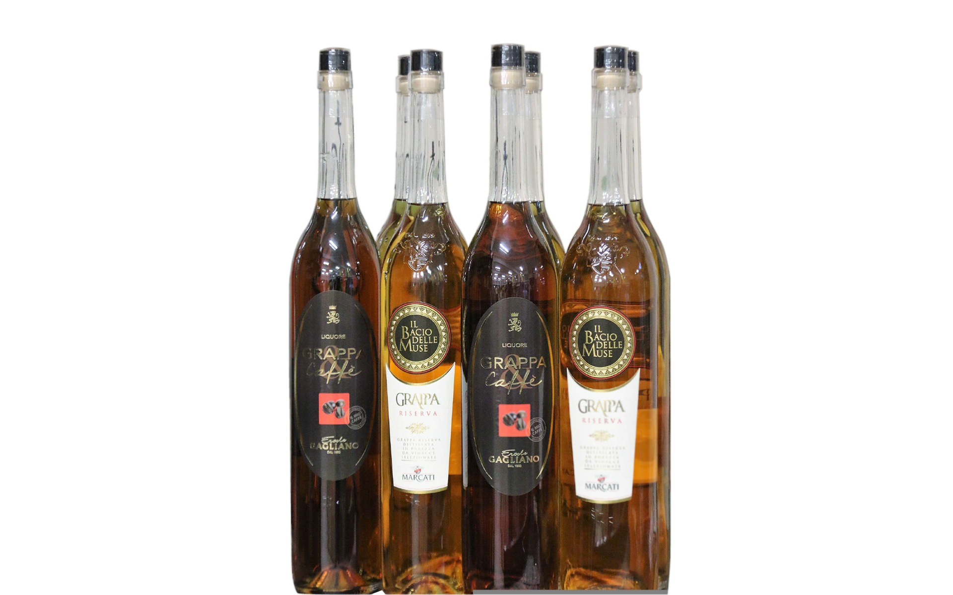 Zdjęcie przedstawia siedem butelek mocnego alkoholu jakim jest np. brandy, likier Amaro, likier Jagermeister.