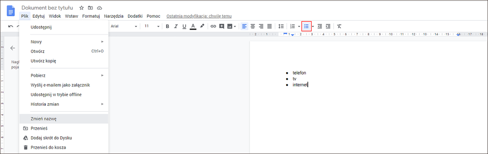 Zrzut ekranu aplikacji Dokumenty Google. Z górnego menu wybrano opcję Plik. W dostępnej liście opcji dotyczącej plików zaznaczono Zmień nazwę. W pasku narzędzi wyróżnio ikonę listy. W obszarze roboczym znajduje się strona z listą nieuporządkowaną elementów. 