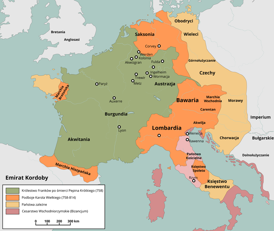 Mapa przedstawia Emirat Kordoby. Królestwo Franków po śmierci Pepina Krótkiego (758) na terenie obecnej Francji, Danii Holandii i zachodnich Niemczech. Podboje Karola Wielkiego (758- 814 ) miały miejsce na północy Niemiec, oraz południu po Austrię północ Włoch, niewielką część południowo- zachodniej Hiszpanii. Państwa zależne: wschód Niemiec, Czechy, Austria, Chorwacja. Cesarstwo Wschodniorzymskie (Bizancjum): południowa część Włoch, Sycylia, Sardynia, wschodnie wybrzeże Morza Adriatyckiego. 