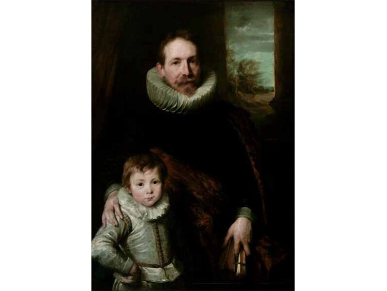 Obraz przedstawia mężczyznę i jego syna. Stoją na tle okna. Mężczyzna ma na sobie ciemny strój z białą, odcinającą się kryzą. Chłopiec ma na sobie jasny kubrak.