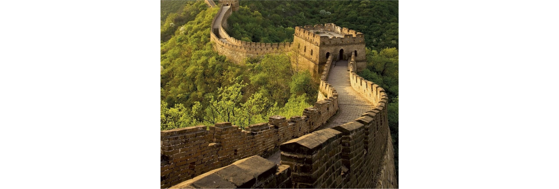 Zdjęcie przedstawia fragment Chińskiego Muru.