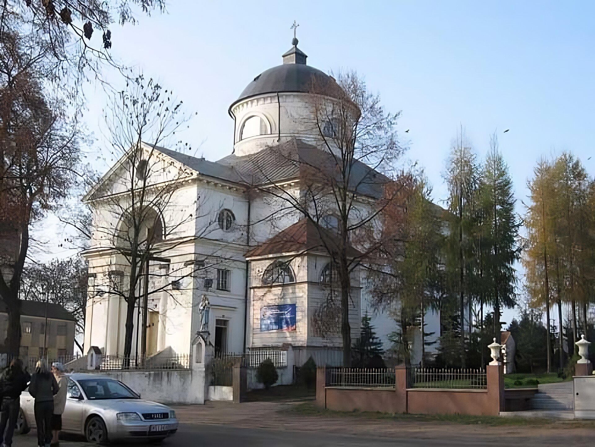 Na zdjęciu ukazana jest realizacja projektu w kościele św. Jadwigi w Mokobrodach.