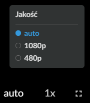 Ilustracja przedstawia ikonę oraz panel zmiany jakości filmu. Ikona to biały napis auto. Po kliknięciu na nią wyświetla się powyżej panel zatytułowany jakość. Na zdjęciu widać trzy opcje do wyboru: auto, tysiąc osiemdziesiąt pikseli oraz czterysta osiemdziesiąt pikseli. Obok ikony auto widać dwie inne ikony, czyli 1x oraz kwadrat włączania trybu pełnoekranowego.