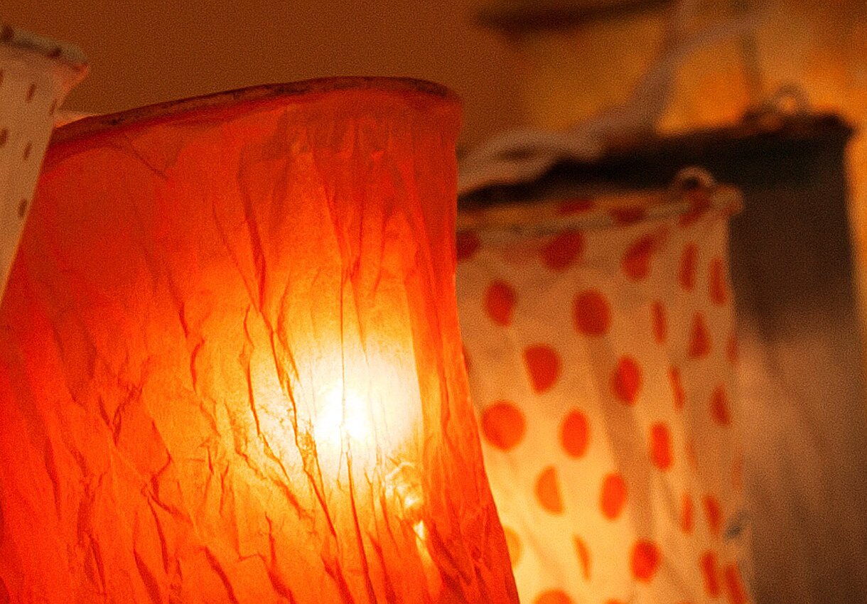 Ilustracja przedstawia lampiony.