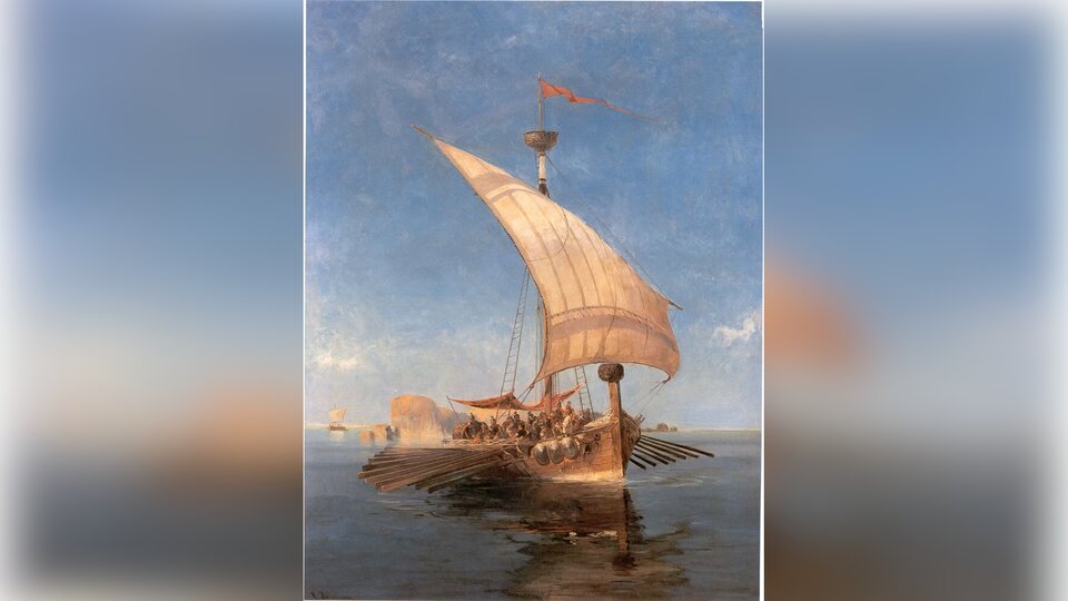 Obraz przedstawia płynący po morzu statek z żaglem. Na statku siedzą przy ogromnych wiosłach żołnierze w hełmach i zbrojach. Do rufy przytwierdzone są trzy srebrne tarcze. Nad żołnierzami rozpięto wzorzystą tkaninę, która ma chronić ich od słońca. W tle widać skalistą wyspę i drugi statek z żaglem. Morze jest gładkie, niebo bezchmurne.