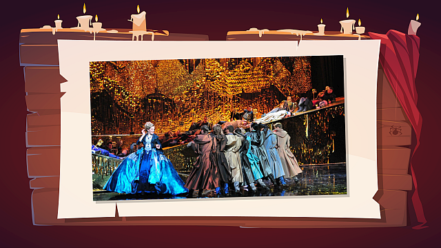 Na ilustracji widać scenę teatralną pełną barw i dynamiki. Na pierwszym planie znajduje się kobieta w efektownej, błękitnej sukni stylizowanej na epokę baroku lub rokoko, co wskazuje na historyczny charakter przedstawienia. Przed nią grupa osób ubranych w długie płaszcze, ustawiona w półkolu, wygląda jakby wykonywała choreografię – sugeruje to scenę taneczną lub dramatyczną konfrontację. W tle znajduje się bogata scenografia – lśniące złote elementy nadają scenie przepych i wrażenie luksusu.