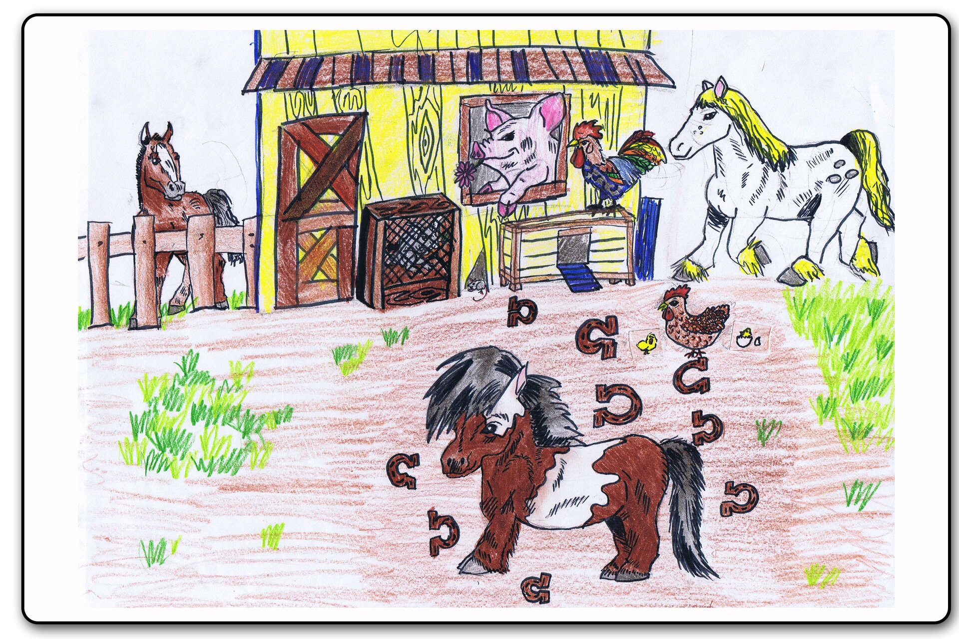 Ilustracja 11 galerii prac plastycznych uczniów. Ilustracja przedstawia farmę na której pasie się kucyk, dwa konie, kura i pisklęta. W stodole siedzi świnka i kogut. Kasztanowo‑srokaty kuc o ciemnym włosiu znajdujący się na pierwszym planie otoczony jest podkowami.  Z drewnianej stodoły z daszkiem i drewnianymi drzwiami otoczonej kurnikiem i kraciastą skrzynią, przez okno wystawia głowę świnia z kwiatkiem w pyszczku. Na kurniku przy stodole siedzi kogut. Koń na prawo od stodoły jest siwy o złotym włosiu. Koń po lewej od stodoły jest za płotem, również ma kasztanowo‑srokatą maść i ciemne włosie. 