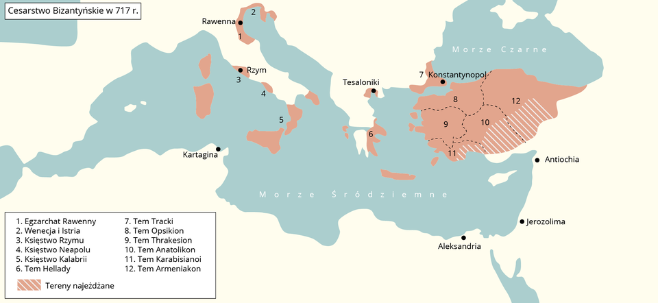Cesarstwo Bizantyńskie w 717 r. (podział administracyjny). Kolorem pomarańczowym i cyframi zaznaczono następujące obszary w basenie Morza Środziemnego:
1. Egzarachat Rawenny
2. Wenecja i Istria
3. Księstwo Rzymu
4. Księstwo Neapolu
5. Księstwo Kalabrii
6. Tem Hellady
7. Tem Tracki
8. Tem Opsikion
9. Tem Therakesion
10. Tem Anatolikon
11. Tem Karabisianoi
12. Tem Armeniakon
Południowe strefy obszarów o numerach 10, 11, 12, oznaczono jako tereny najeżdżane.