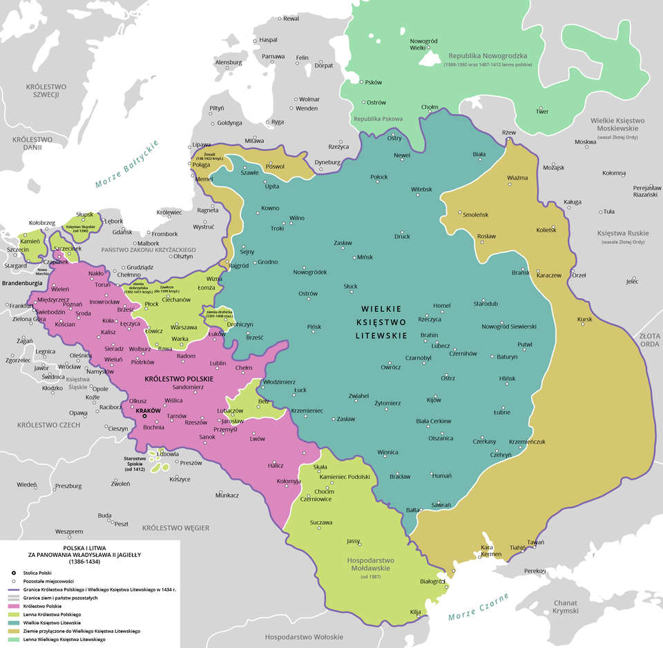 Mapa przedstawia terytorium Polski i Litwy za panowania Władysława Drugiego Jagiełły w latach 1386‑1434. Królestwo Polskie ze stolicą w Krakowie obejmowało tereny rozciągające się od północy na południowy‑wschód z miastami od góry: Czaplinek, Nakło, Wieleń, Toruń, Międzyrzecz, Poznań, Inowrocław, Brześć, Świebodzin, Środa, Kościan, Koło, Łęczyca, Kalisz, Sieradz, Wolburz, Wieluń, Piotrków, Radom, Lublin, Chełm, Łuków, Sandomierz, Olkusz, Wiślica, Tarnów, Bochnia, Rzeszów, Jarosław, Przemyśl, Sanok, Lwów, Halicz, Kołomyja. Lenna Królewstwa Polskiego to: tereny na północy z miastami: Kamień, Starogard, okolice Szczecinka i Księstwo Słupskie (od 1390 roku) z miastem Słupsk, Ziemia Dobrzańska (w latach 1392‑1411 była krzyżacka), Zawkrze (do 1399 było krzyżackie) i tereny wokół miast: Płock, Ciechanów, Lomża, Wizna, Łowicz, Warszawa, Rawa, Warka, Ziemia Drohicka (w latach 1391‑1408 była mazowiecka) z miastem Drohiczyn, tereny wokół miast: Lubaczów i Bełz oraz Hospodarstwo Mołdawskie od 1387 roku z miastami: Skała, Kamieniec Podolski, Chocim, Czerniowice, Suczawa, Jassy, Białogród i Kilja. Wielkie Księstwo Litewskie obejmowało rozległy obszar z miastami od góry: Szawle, Upita, Kowno, Wilno, Troki, Połock, Ostry, Newel, Witebsk, Biała, Druck,, Zasław, Mińsk, Sejny, Grodno, Nowogródek, Ostrów, Słuck, Homel, Starodub, Rzeczyca, Nowogród Siewierski, Brześć, Pińsk, Brahin, Lubecz, Czernihów, Baturyn, Putwl, Czarnobyl, Owrócz, Ostrz, Hlińsk, Włodzimierz, Łuck, Zwiahel, Żytomierz, Kijów, Łubne, Krzemieniec, Zasław, Biała Cerkiew, Olszanicas, Czerkasy, Krzemieńczuk, Czechryń, Winnica, Bracław, Humań, Bałta, Sawrań. Ziemie przyłączone do Wielkiego Ksiestwa Litewskiego to tereny na północny‑zachód od granic Księstwa: Żmudź (w latach 1138‑1422 krzyżacka) z miastami: Połąga, Poswol, Rajród oraz teren na wschód i południowy‑wschód od granic Księstwa z miastami: Rżew, Wiaźma, Smoleńsk, Rosław, Kolielsk, Karaczew, Kursk, Tawań, Tiahin. Republika Nowogrodzka była w latach 1389‑1392 oraz 1407‑1412 lennem polskim, a następnie lennem Wielkiego Księstwa Litewskiego. Obejmowała tereny na północ od granic Księstwa z miastami: Nowogród Wielki, Psków, Ostrów, Chołm, Twer oraz Republika Pskowa. Królewstwo Polskie od północy graniczyło z Państwem Zakonu Krzyżackiego, od wschodu z Brandemburgią i Królestwem Czech, od południa z Królewstwem Węgier, a lenno Królestwa Polskiego, tj. Hospodarstwo Mołdawskie graniczyło od południa z Hospodarstwem Wołoskim. Wielkie Księstwo Litewskie od północy graniczyło z Państwem Zakonu Krzyżackiego, a jego lenno od wschodu z Wielkim Księstwem Moskiewskim (wasalem Złotej Ordy), Księstwem Ruskim i Złotą Ordą, a od południa z Chanatem Krymskim.      