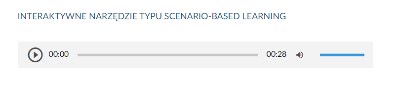 Grafika przedstawia panel odtwarzacza. Od lewej widoczna jest ikona włączenia odtwarzacza – ikona składa się z trójkąta wpisanego w okrąg. Wierzchołek trójkąta skierowany jest w prawo. Oba kształty są ciemnoszare. Tło jest siwe. Następnie widoczny jest pasek z czasem nagrania – od lewej początek nagrania 00:00, następnie siwy pasek, a po prawej czas całego nagrania – 28 sekund. Po lewej widnieją ikony zmiany głośności dźwięku w nagraniu. Składa się on z ikony megafonu skierowanego w prawo, od którego odchodzą dwie półokrągłe linie symbolizujące fale dźwiękowe. Po prawej stronie megafonu znajduje się niebieski pasek, który umożliwia zmianę poziomu głośności.