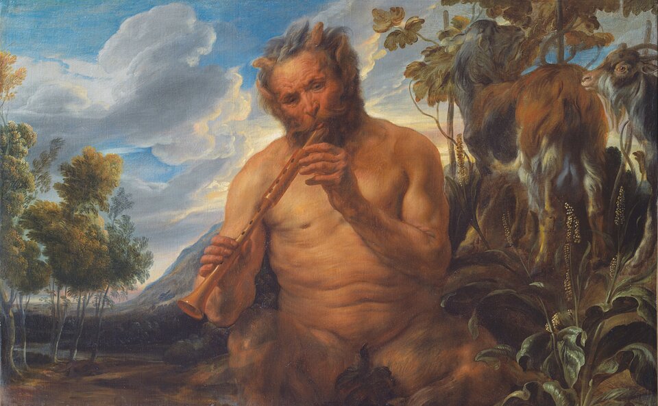 Obraz przedstawia nagiego satyra na tle górskiego krajobrazu. Mężczyzna siedzi na skale i gra na fletni. Postać została przedstawiona do pasa. Satyr ma krótke włosy i brodę. Na głowie sterczą krótkie, koźle rogi i uszy. Koźle nogi są silnie umięśnione i owłosione. Siedzi w rozkroku, ale przyrodzenie ma zasłonięte liśćmi bluszczu. Po prawej stronie obrazu, na niewielkim pagórku stoją koza i kozioł z rogami, szczypią liście z rośliny, która rośnie przed nimi. W tle widać drzewa, fragment góry i kłębiące się chmury.