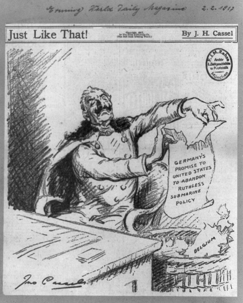 Ilustracja przedstawia mężczyznę z długimi wąsami w mundurze wojskowym, siedzącego przy biurku i przedzierającego papier z zapisanymi warunkami umowy z USA. Papier trzymany jest nad otwartym koszem na śmieci, w którym już znajduje sie inny dokument z nagłówkiem: Belgia. Na górze napis: Just like that!