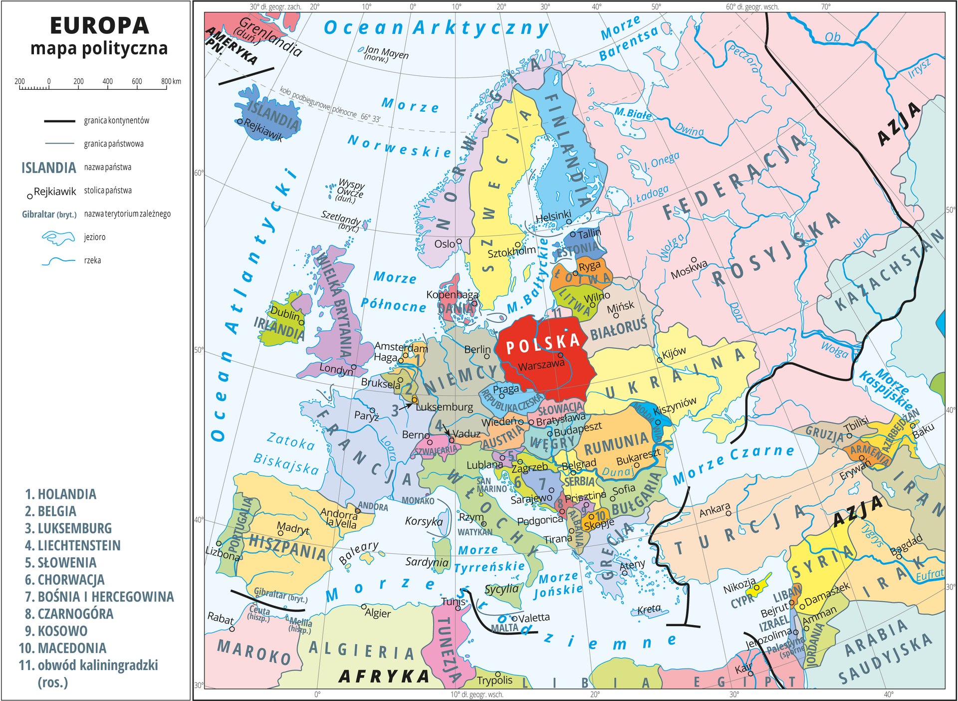 Ilustracja przedstawia mapę polityczną Europy. Państwa wyróżnione kolorami i opisane. Oznaczono i opisano stolice. Morza zaznaczono kolorem niebieskim i opisano. Mapa pokryta jest równoleżnikami i południkami, które opisano w białej ramce dookoła mapy, co dziesięć stopni.