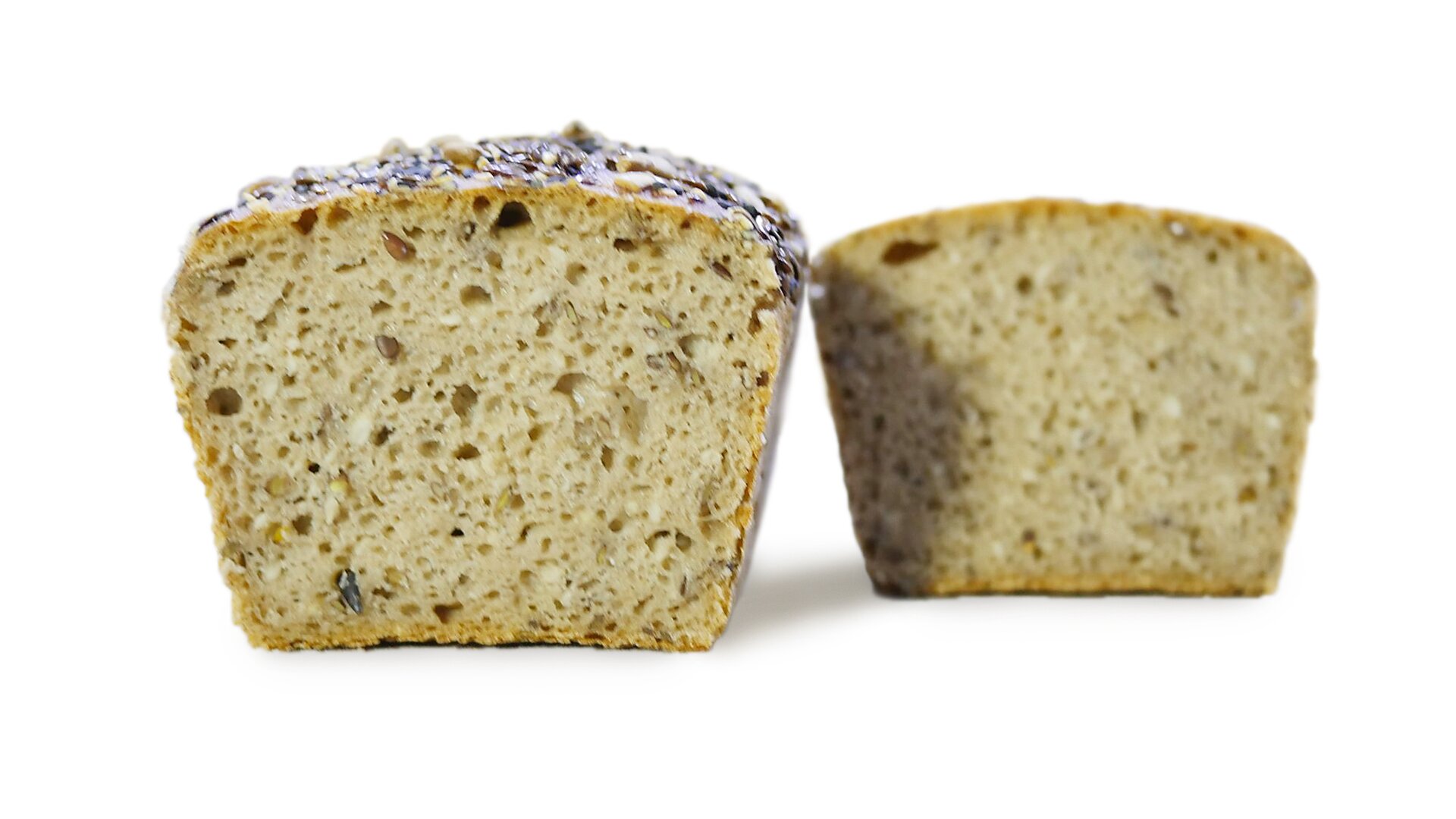 Zbliżenia przekroju kęsa ciasta żytniego pokazujące strukturę w fazie wypieku prawidłowego