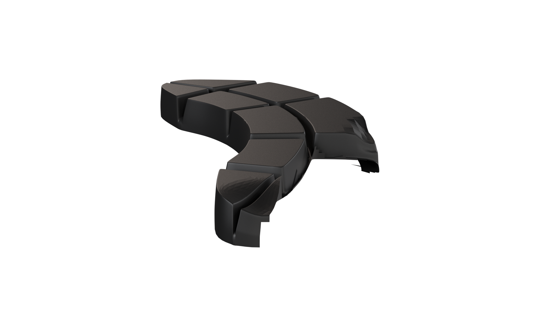 Ilustracja przedstawia okładzinę hamulcową posiadającego ubytek fragmentu materiału okładziny. Objawia się to widocznym brakiem okładziny, na załączonej ilustracji widzimy znaczny ubytek po zewnętrznej stronie okładziny.