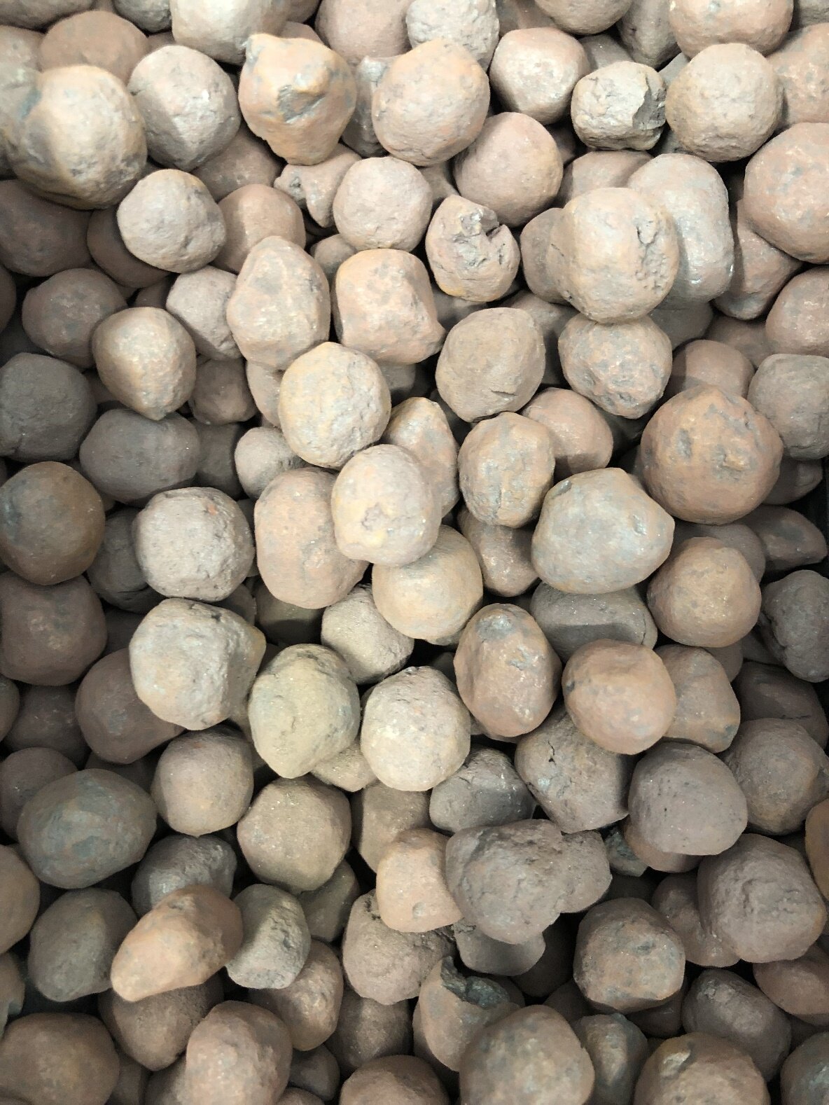 Ruda żelaza w postaci grudek