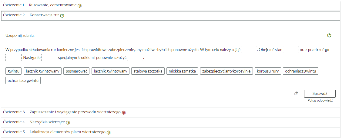 Zdjęcie przedstawia otwartą zakładkę z przykładowym zadaniem. Pod nazwą zakładki znajduje się polecenie. Pod poleceniem widać treść zadania z odpowiedziami do wyboru. Po prawej stronie polecenia widać żółty sześciokąt. Poniżej zadania, po prawej stronie panelu znajduje się ikona sprawdź. Po jej lewej stronie widać symbol gumki. Poniżej przycisku sprawdź znajduje się napis pokaż odpowiedź.