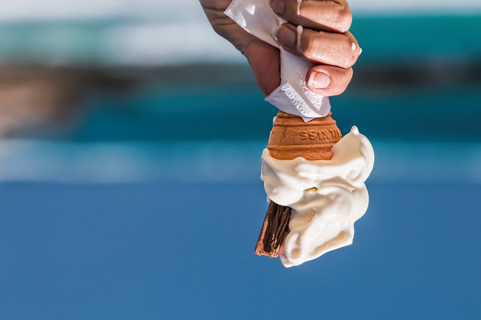 Ilustracja przedstawia lody