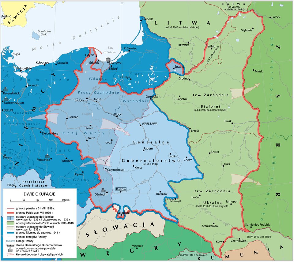 Mapa przedstawia Polskę podczas drugiej wojny światowej. W 1939 roku bezpośrednio do Rzeszy została włączona Wielkopolska, Pomorze Gdańskie, Wolne Miasto Gdańsk, Suwałki, Północne Mazowsze, Górny Śląsk i Cieszyński Śląsk. Z Mazowsza, Małopolski i Lubelszczyzny zostało utworzone Generalne Gubernatorstwo ze stolicą w Krakowie, które znajdowało się pod niemiecką okupacją. Wielkopolska została przeobrażona w okręg rzeszy kraj Warty, Pomorze Gdańskie w Gdańsk Prusy Zachodnie, a północne Mazowsze zostało włączone do okręgu Prusy Wschodnie. Do Słowacji został włączony Spisz i Orawa. Do ZSRR została włączona Wileńszczyzna, Podlasie, zachodnia Białoruś, Wołyń i wschodnia Galicja. Od października ZSRR przekazało Litwie tereny wokół Wilna. Tak zwana zachodnia Białoruś została włączona do Białoruskiej SRR w listopadzie 1939 roku, a tak zwana zachodnia Ukraina została włączona do Ukraińskiej SRR również w tym samym czasie. W czerwcu 1940 roku ZSRR włączyło do swojego państwa Besarabię należącą do Rumunii. W lipcu 1940 roku ZSRR włączyło do swojego państwa Litwę i Łotwę. Obywatele Polski byli deportowani z Wielkopolski do Generalnego Gubernatorstwa i w głąb Niemiec, z Górnego Śląska w głąb Niemiec oraz z terenów przejętych przez ZSRR w głąb Rosji. Do czerwca 1941 roku w następujących miejscach zostały utworzone obozy koncentracyjne: Sztutowo, Ravensbruck, Sachsenhausen, Rogoźnica i Oświęcim.